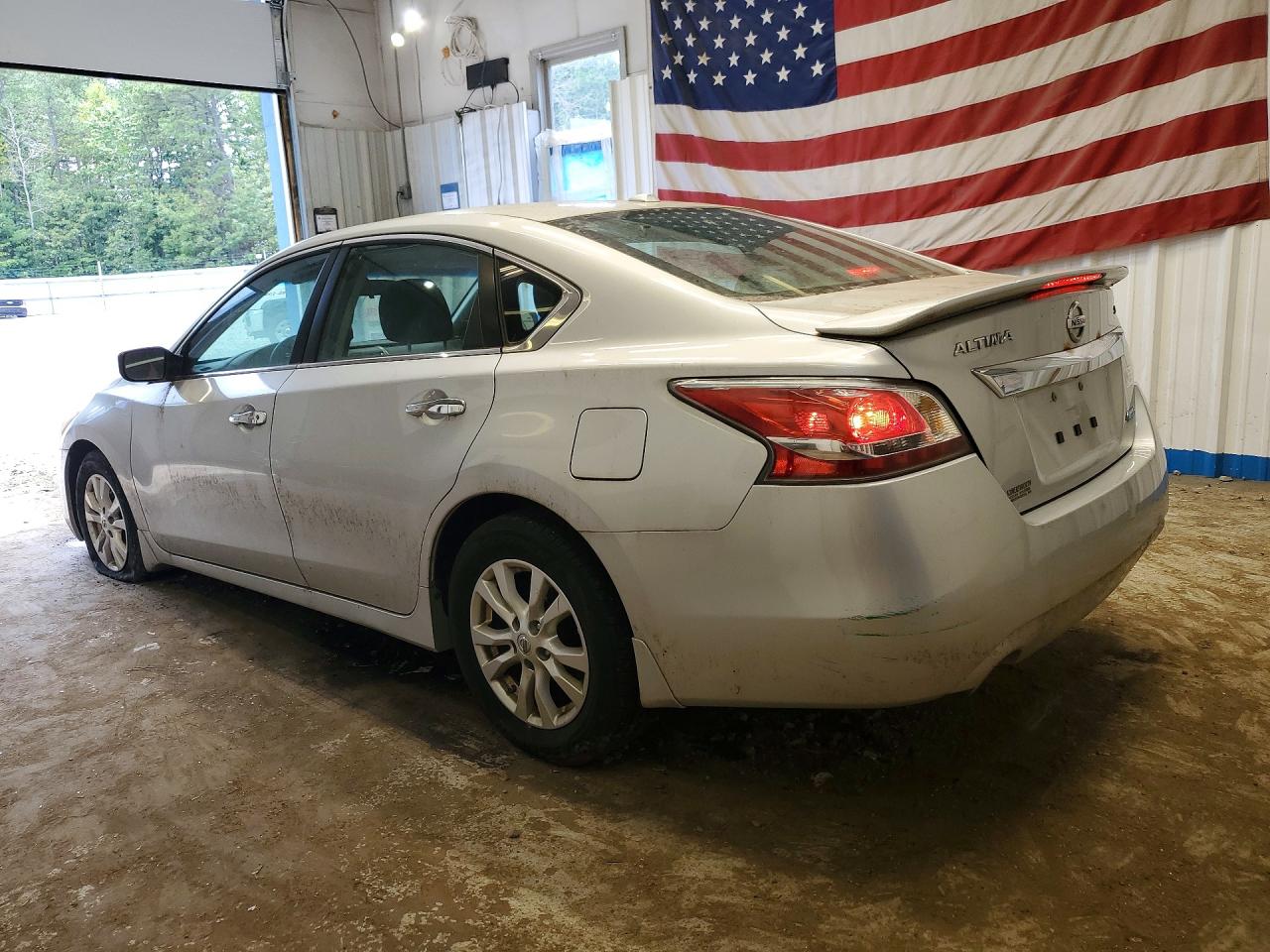2014 Nissan Altima 2.5 S Silver vin: 1N4AL3AP1EC190900