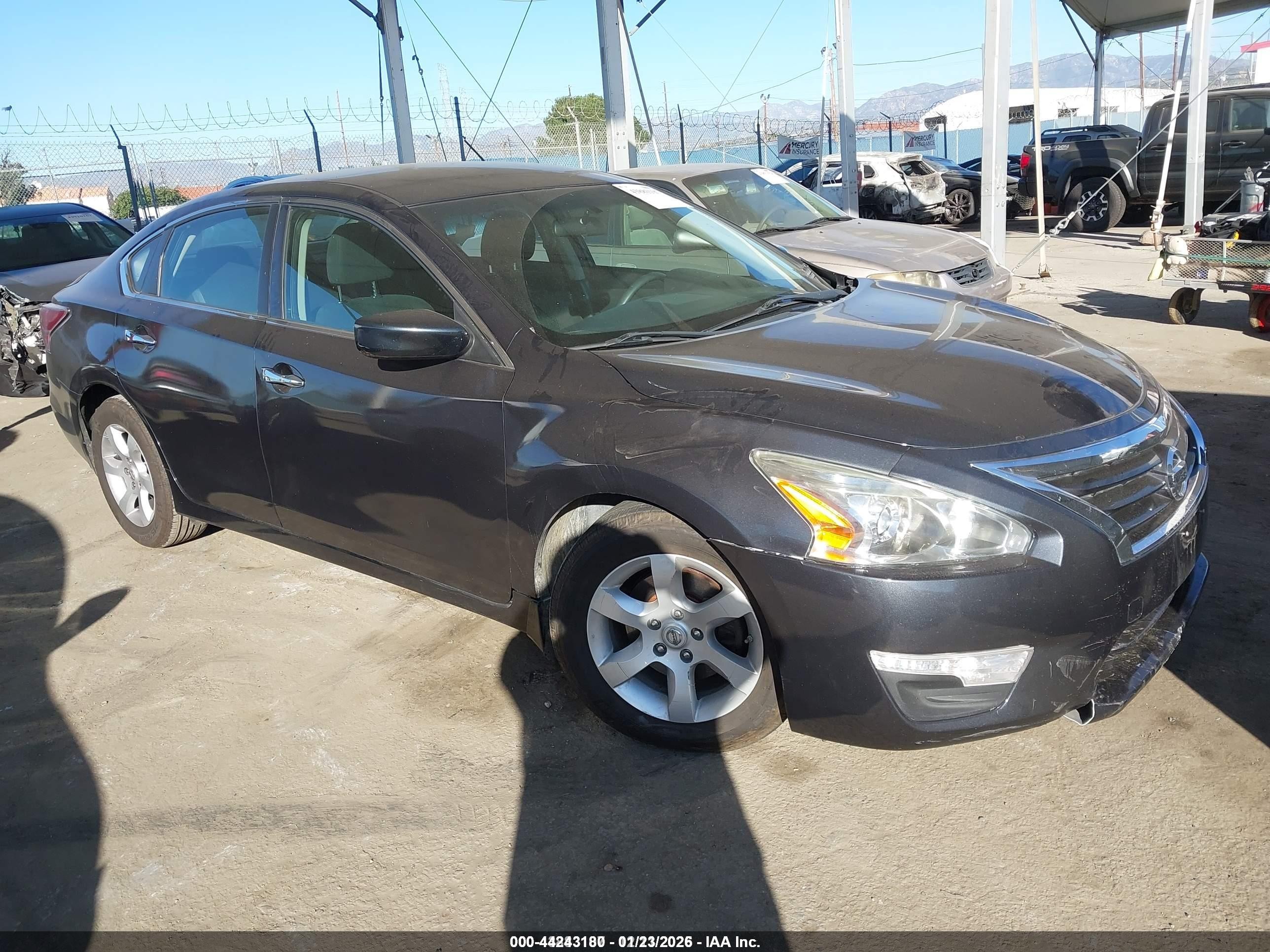 2014 Nissan Altima 2.5 S Gray vin: 1N4AL3AP1EC191125