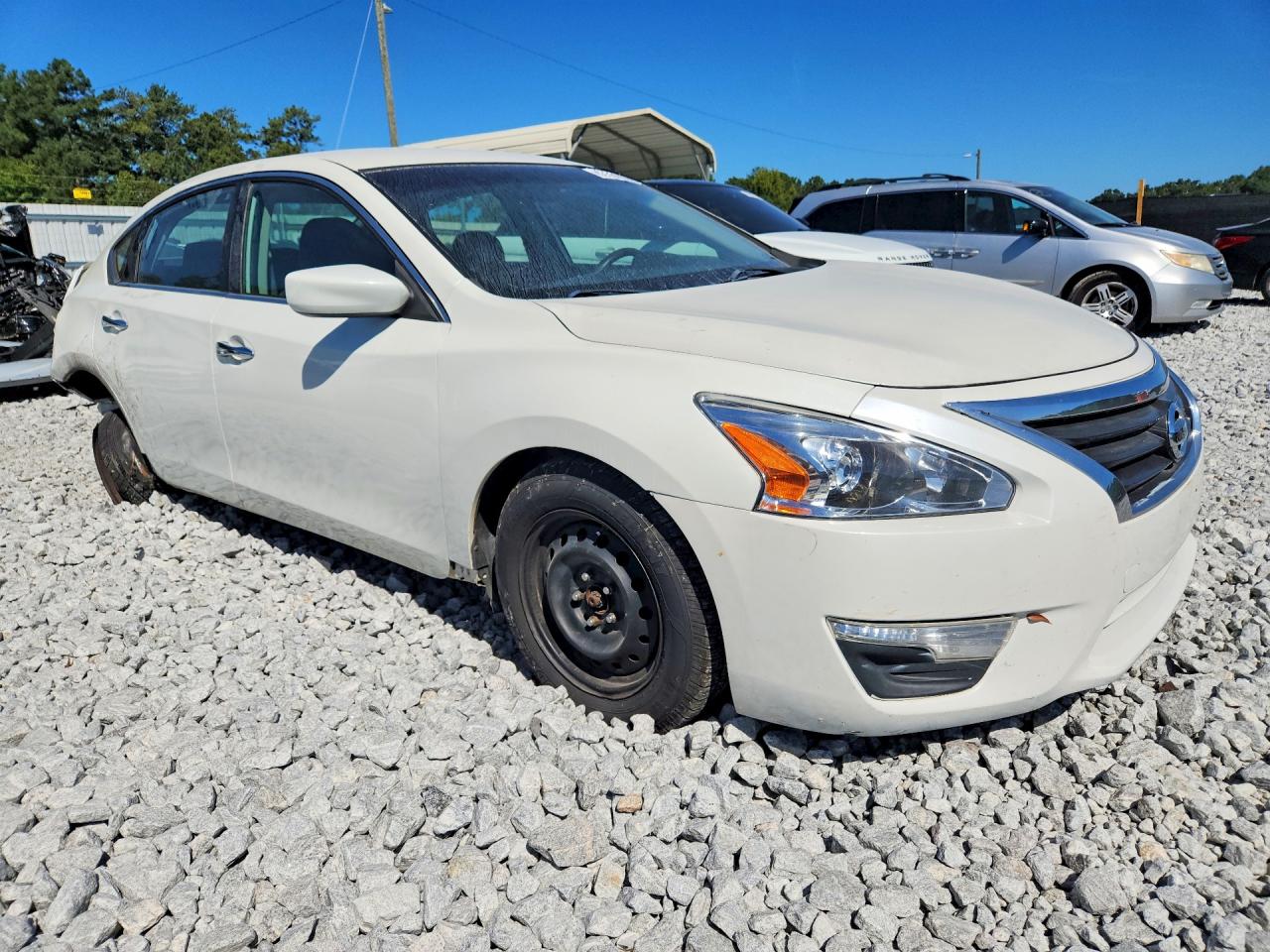 2014 Nissan Altima 2.5 S White vin: 1N4AL3AP1EC200955