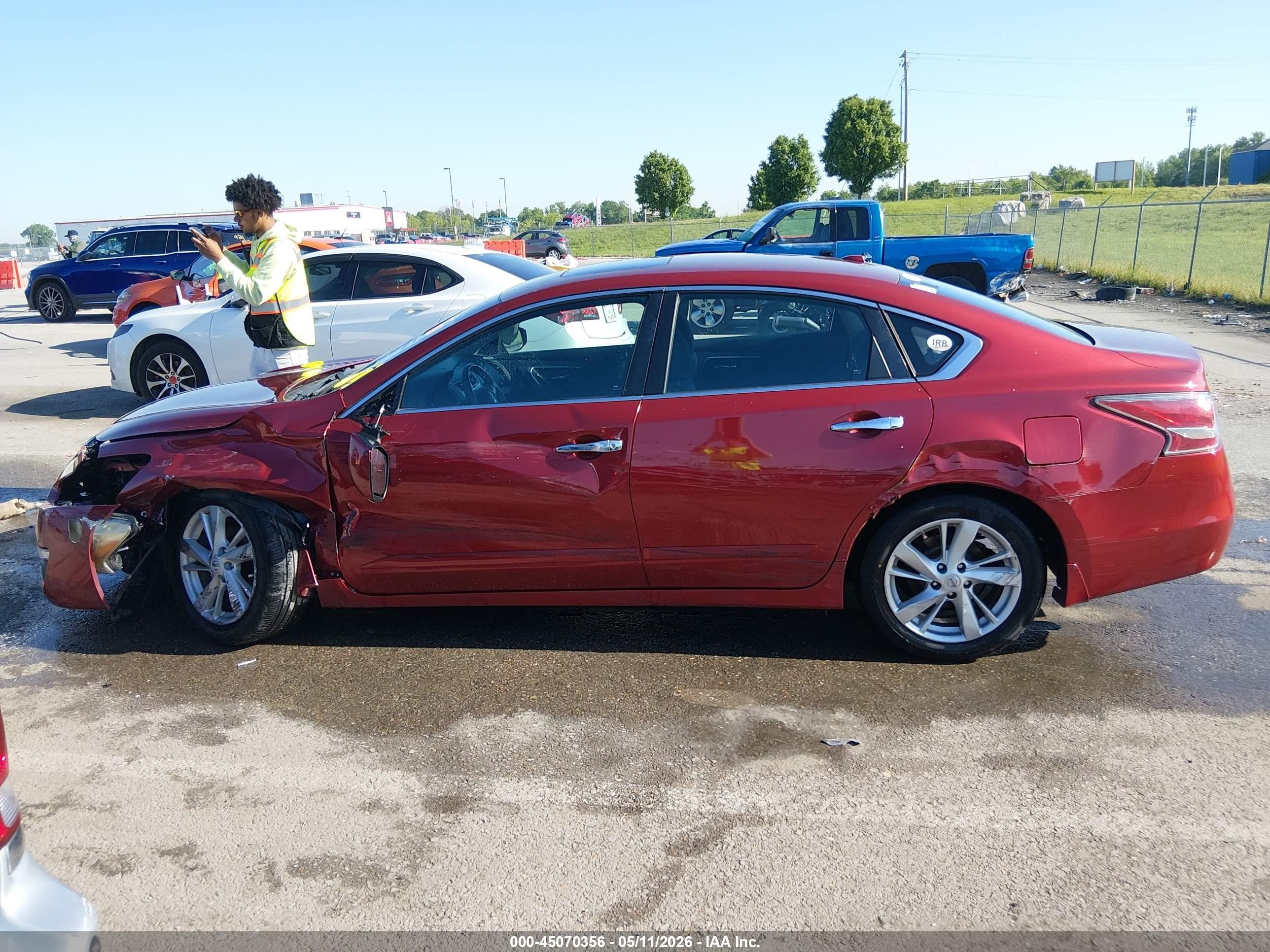 2014 Nissan Altima 2.5 Sv Red vin: 1N4AL3AP1EC201796
