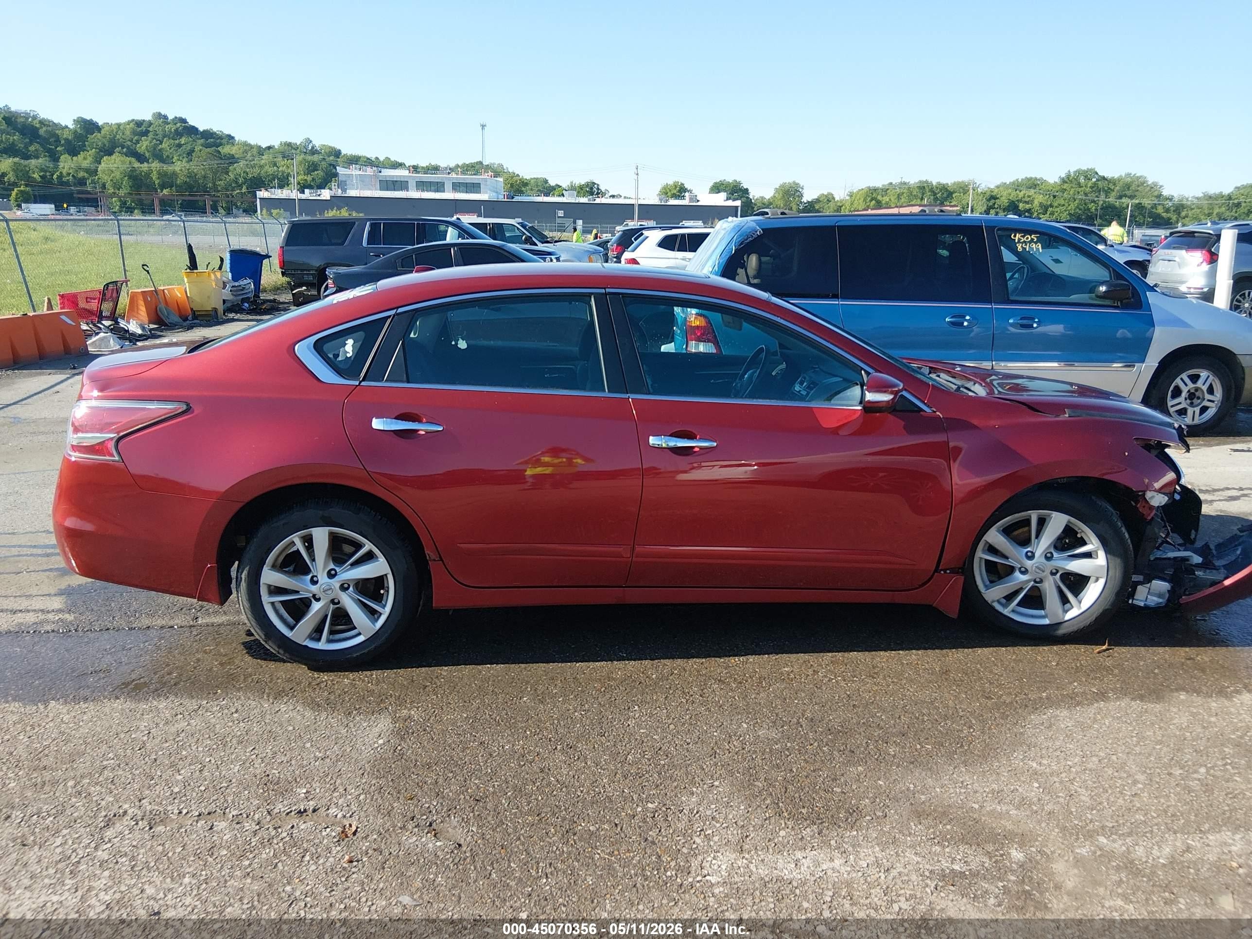 2014 Nissan Altima 2.5 Sv Red vin: 1N4AL3AP1EC201796