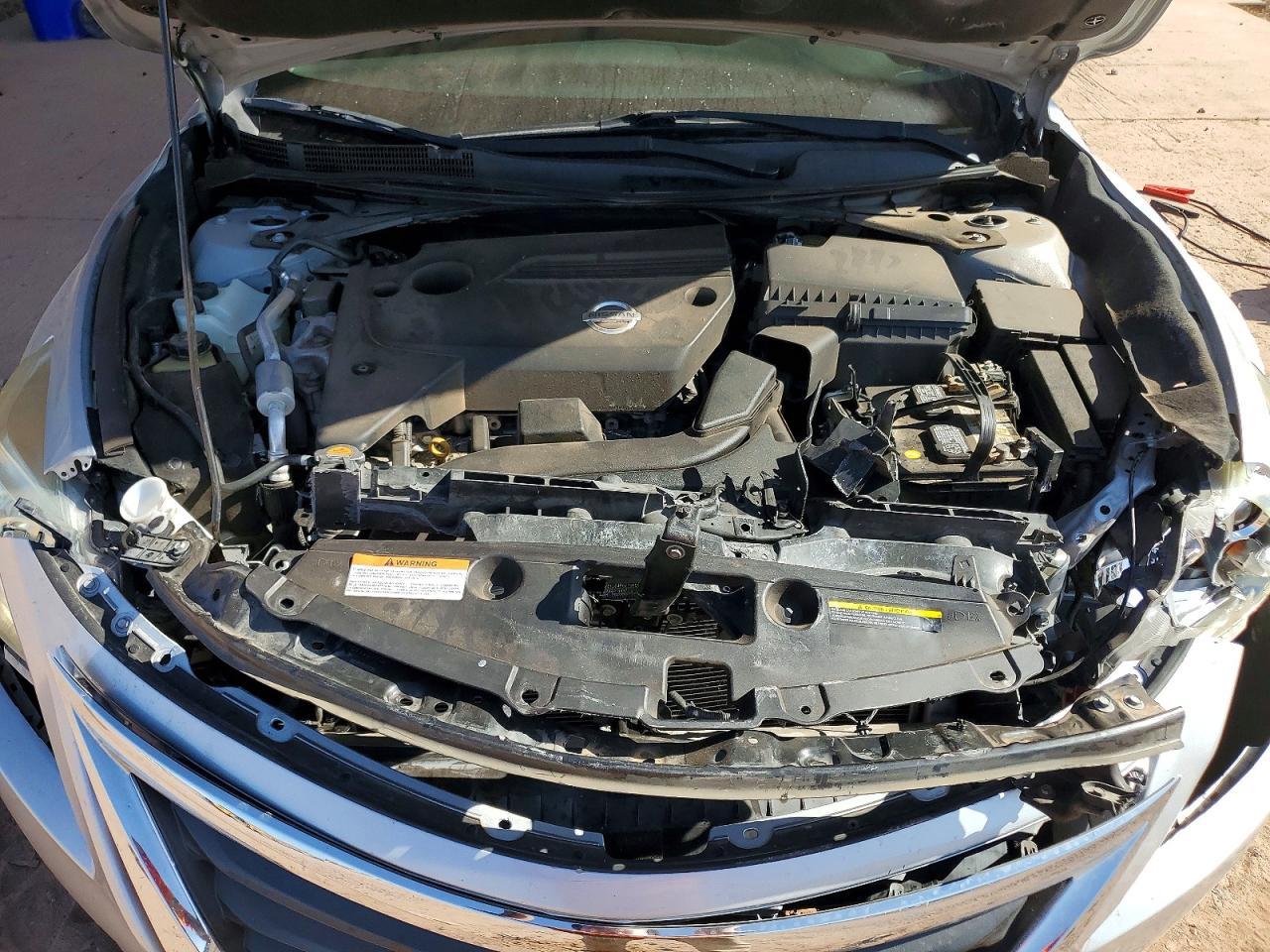 2014 Nissan Altima 2.5 Silver vin: 1N4AL3AP1EC202883