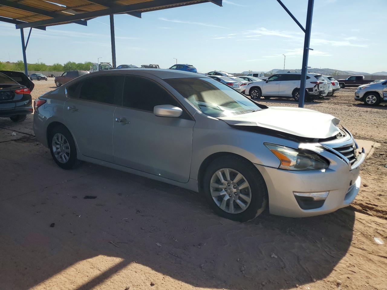 2014 Nissan Altima 2.5 Silver vin: 1N4AL3AP1EC202883