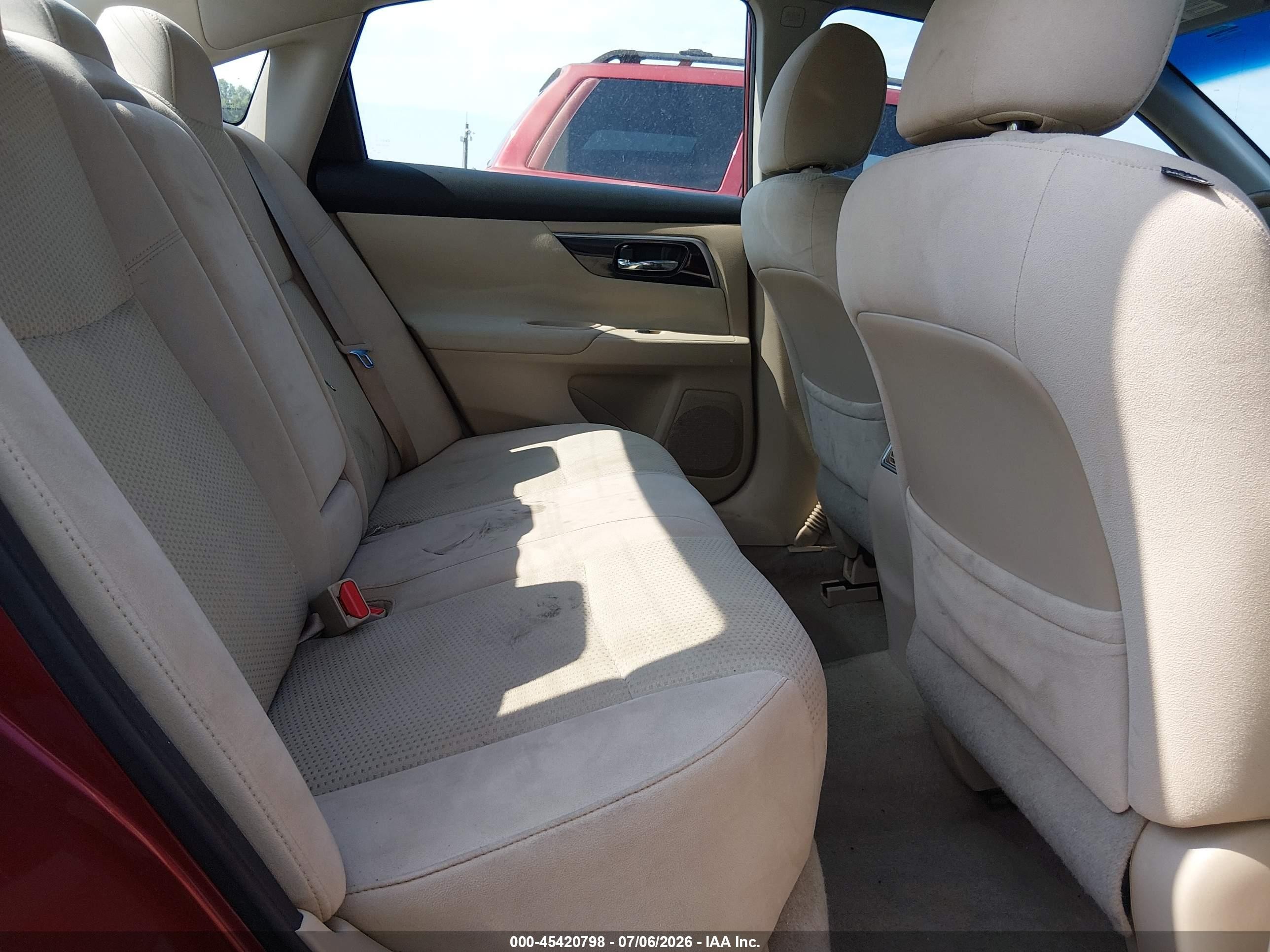 2014 Nissan Altima 2.5 Sv Red vin: 1N4AL3AP1EC292164