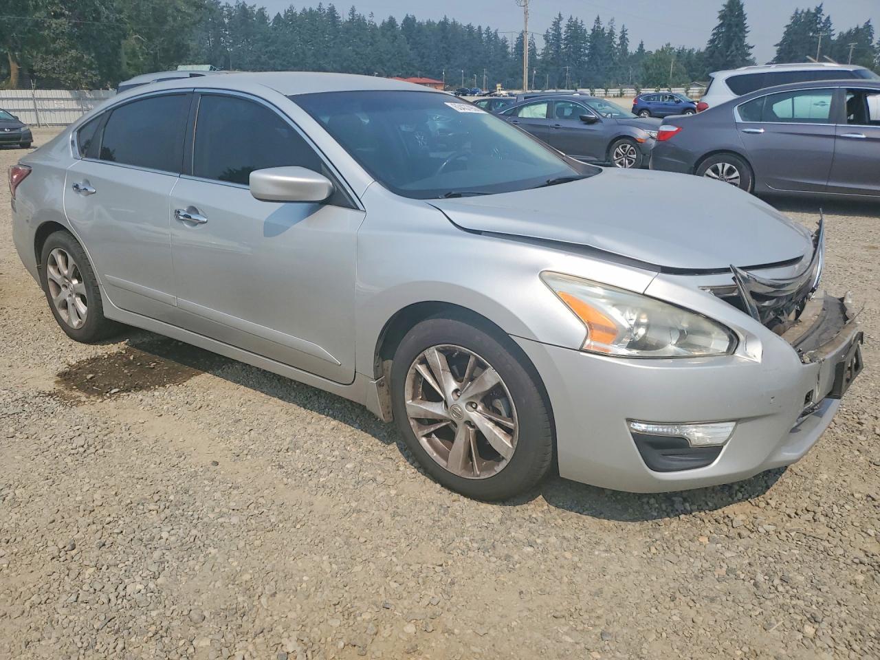 2014 Nissan Altima 2.5 Sv Silver vin: 1N4AL3AP1EC323882