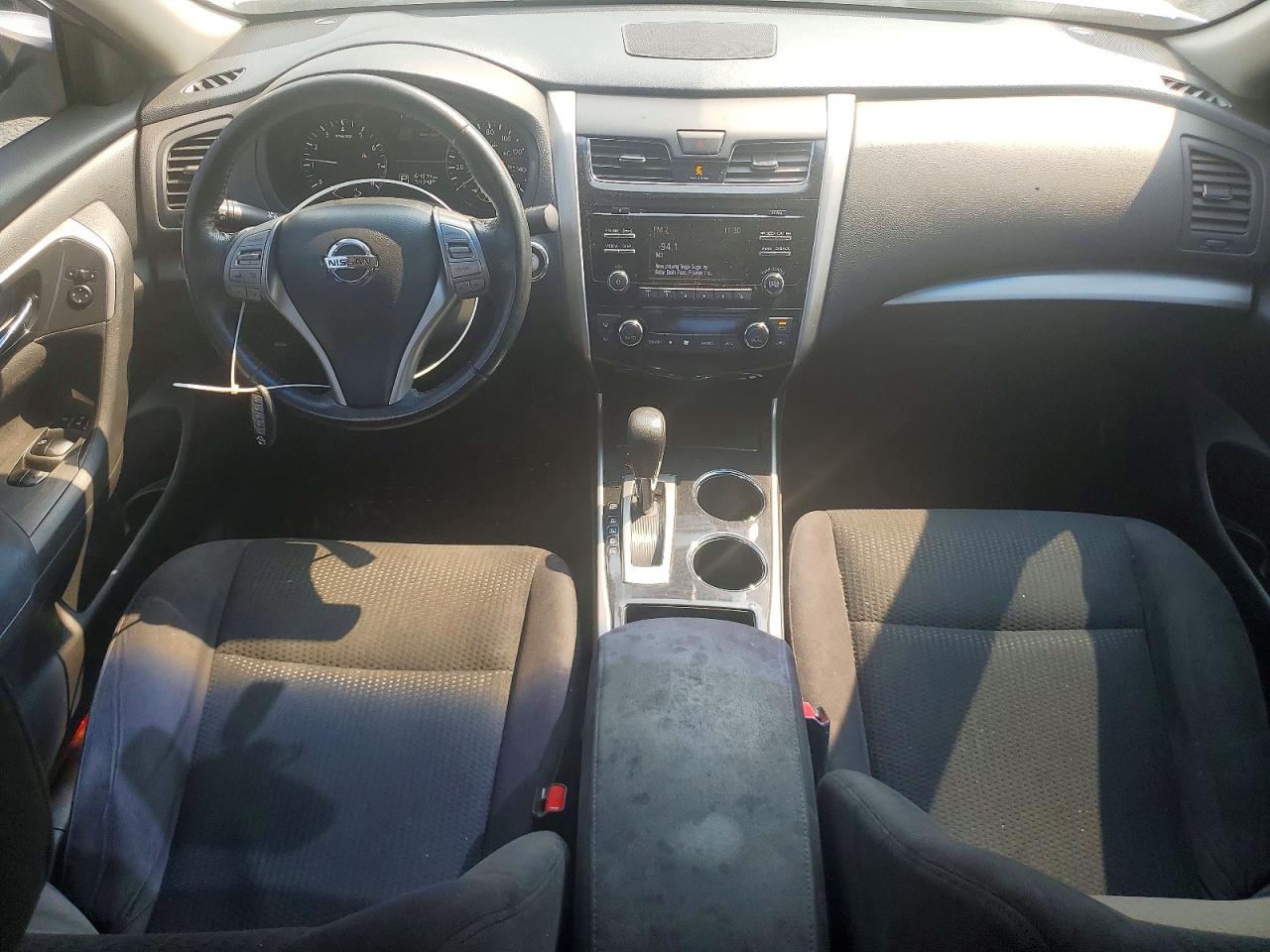2014 Nissan Altima 2.5 Sv Silver vin: 1N4AL3AP1EC323882