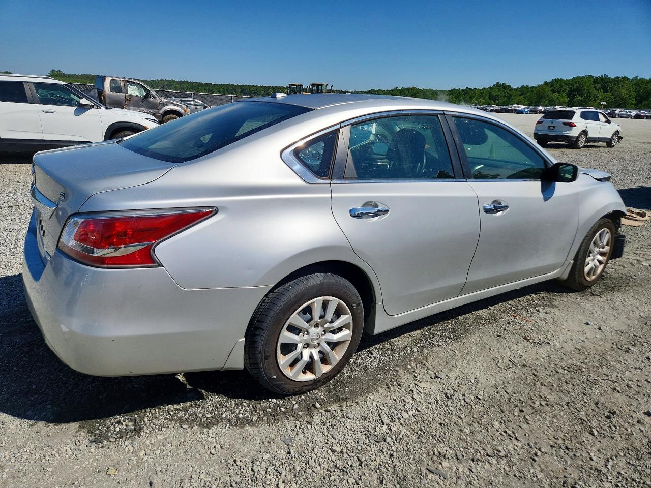 2014 Nissan Altima 2.5 S Silver vin: 1N4AL3AP1EC329343