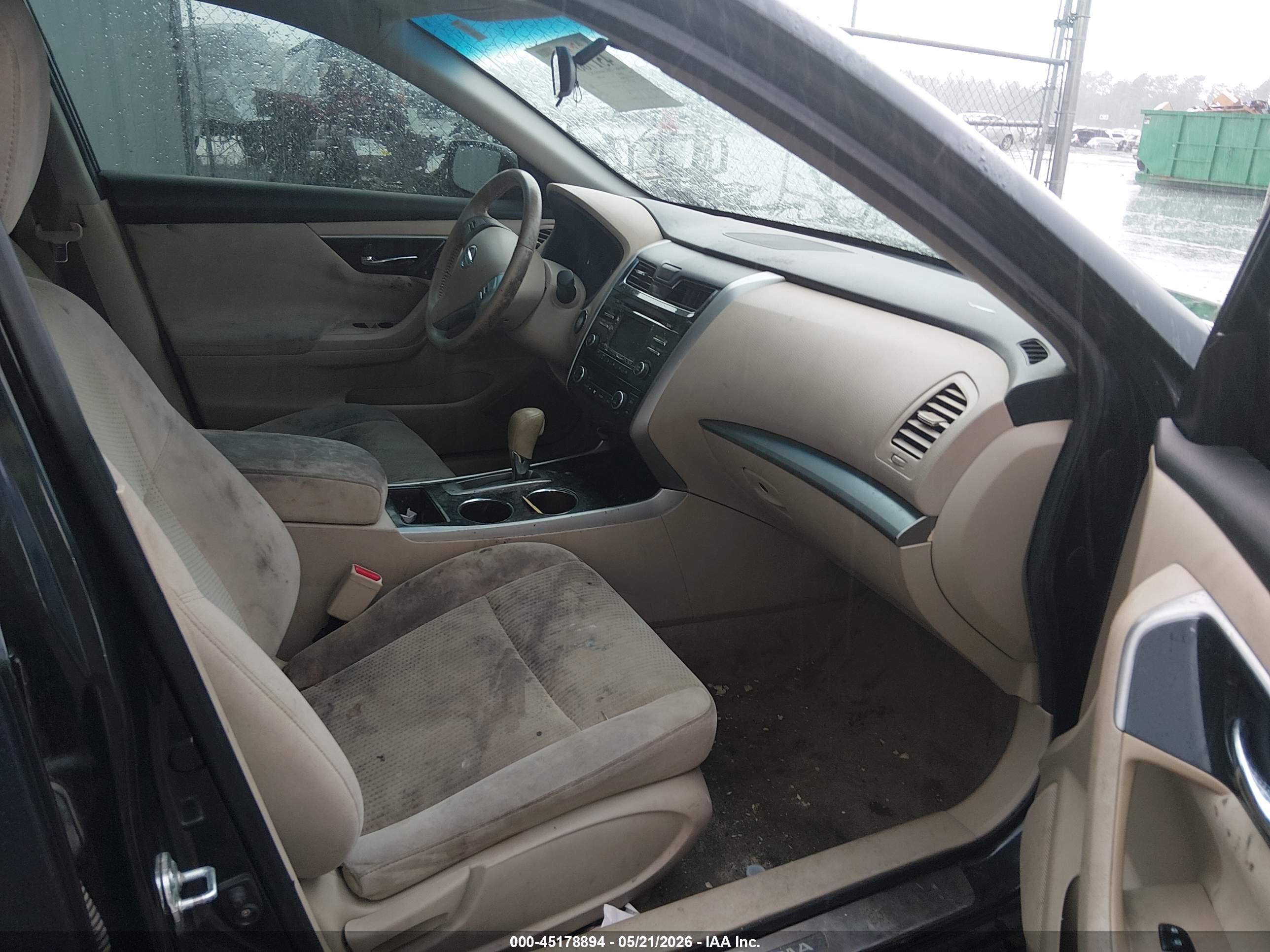 2014 Nissan Altima 2.5 Sv Черный vin: 1N4AL3AP1EC329598