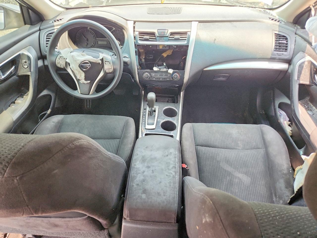 2014 Nissan Altima 2.5 S Серебряный vin: 1N4AL3AP1EC414246