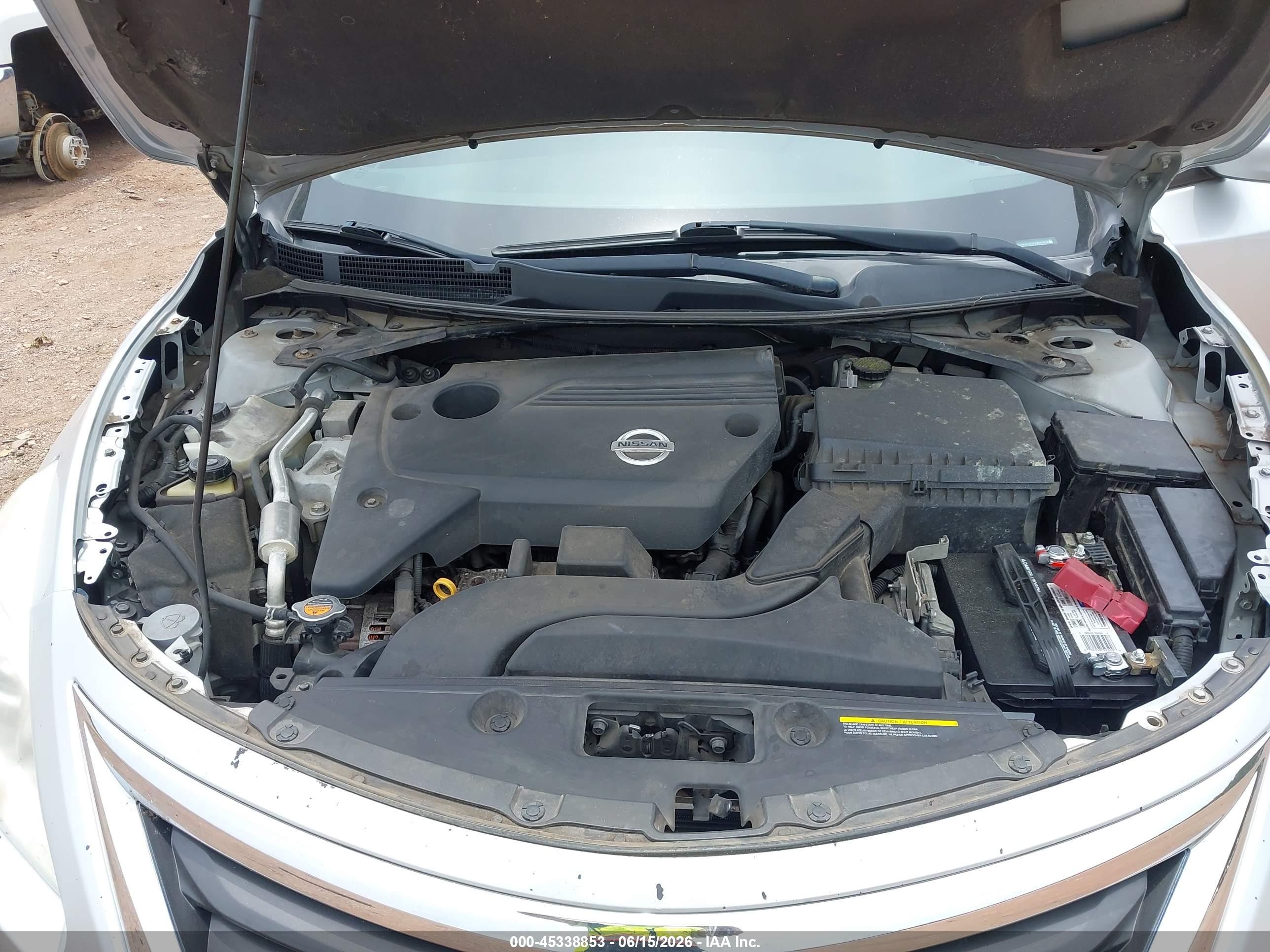 2014 Nissan Altima 2.5 Sv Silver vin: 1N4AL3AP1EC424906
