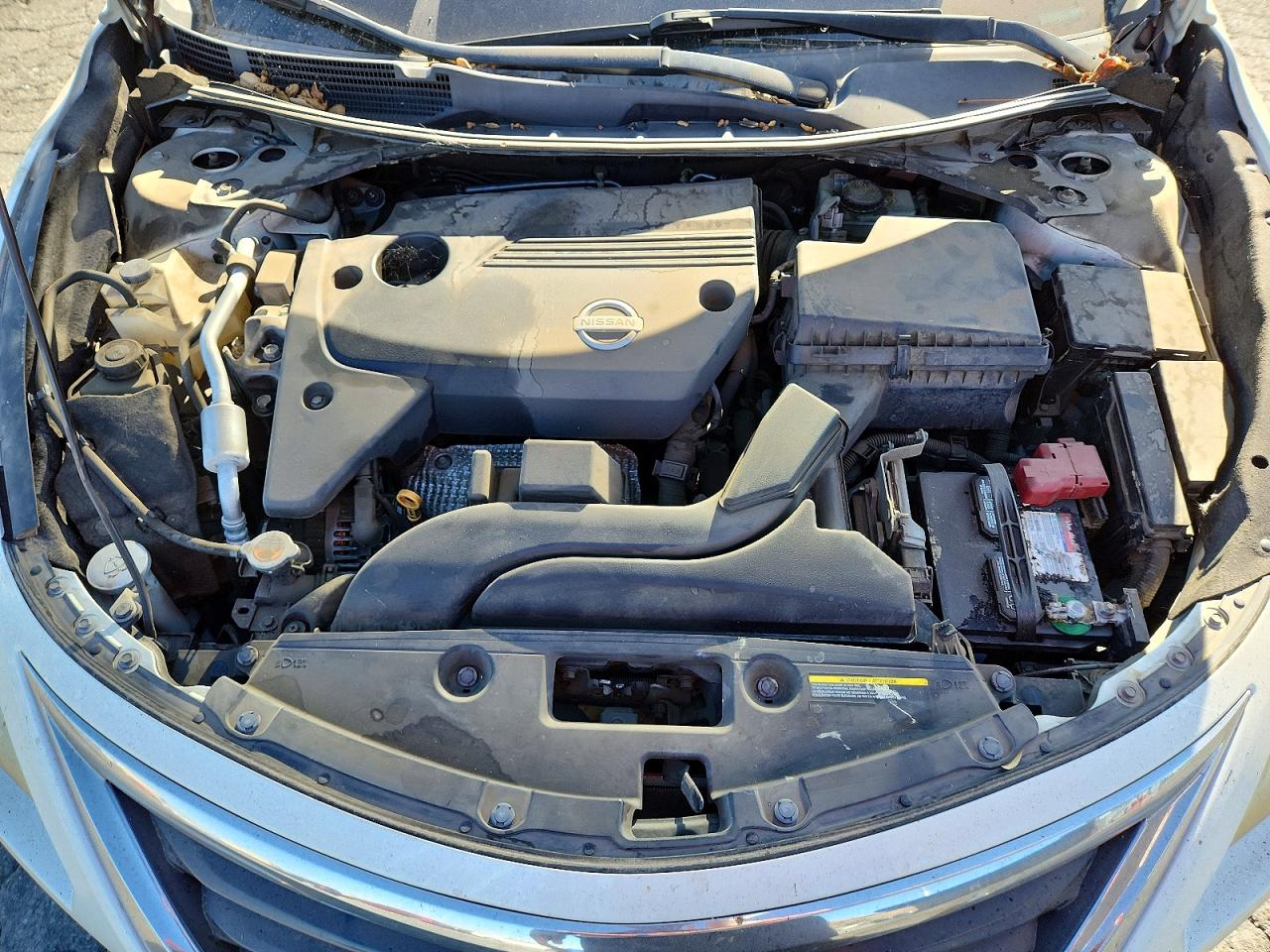 2014 Nissan Altima 2.5 S White vin: 1N4AL3AP1EC425540