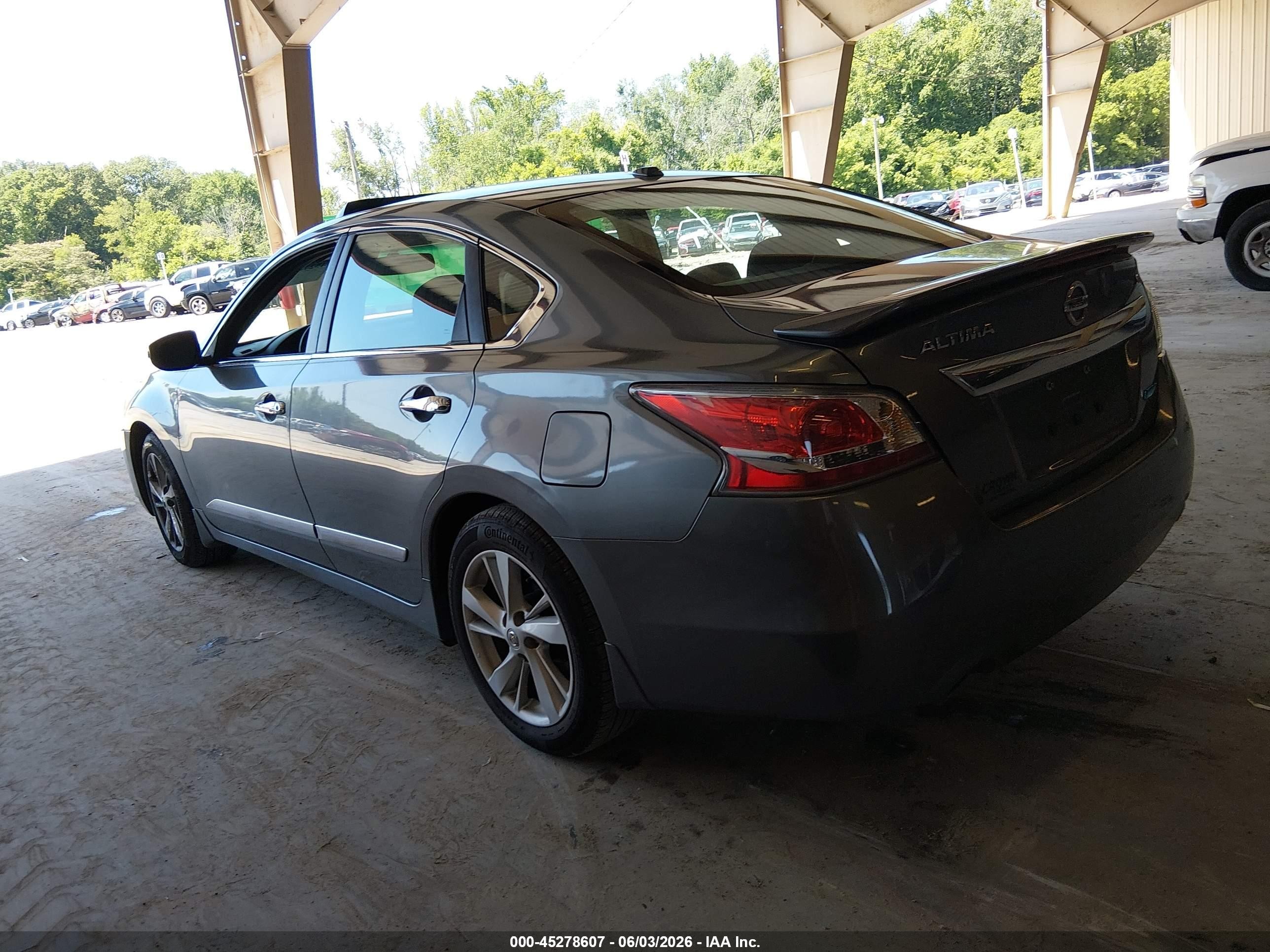 2014 Nissan Altima 2.5 Sv Gray vin: 1N4AL3AP1EC428213