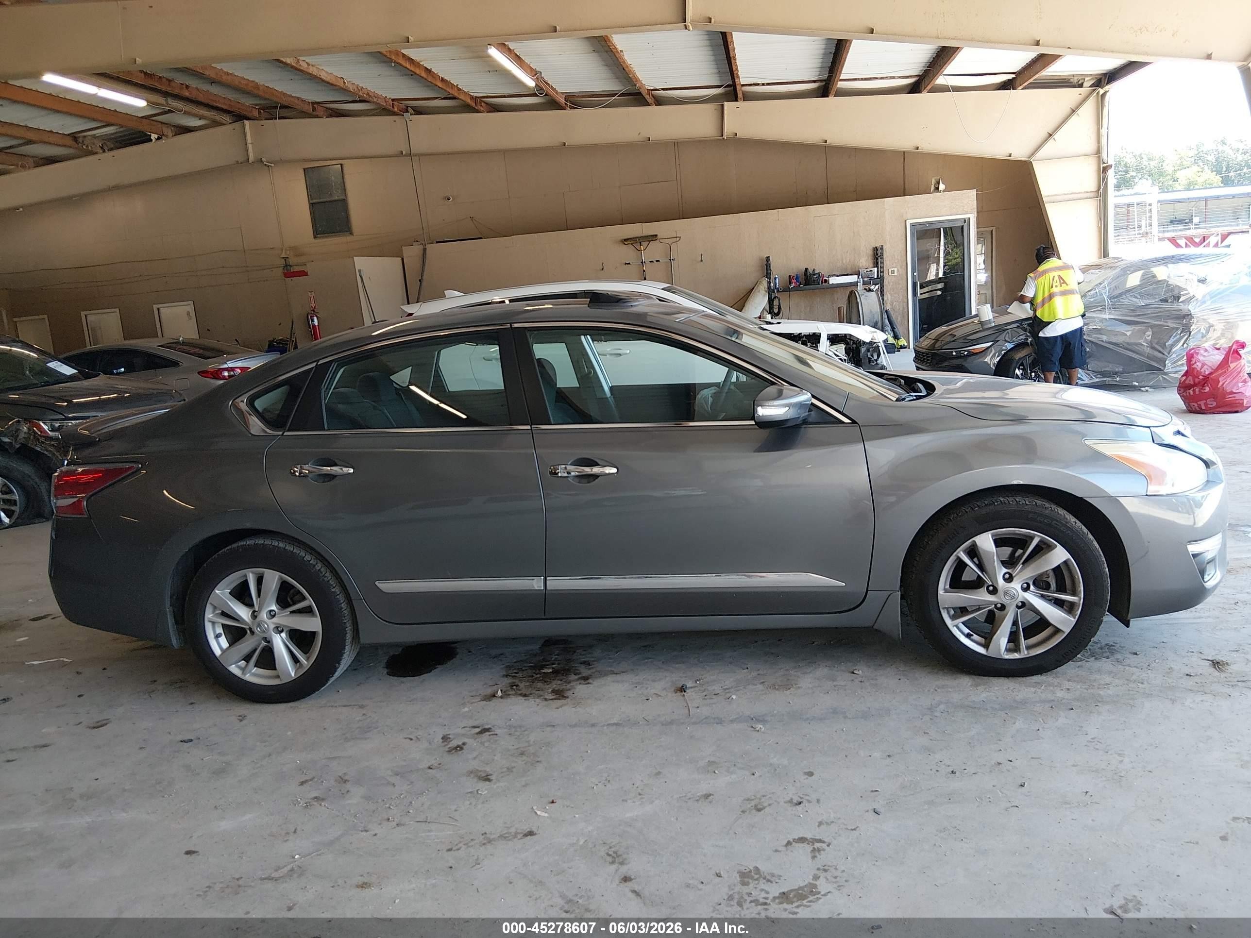 2014 Nissan Altima 2.5 Sv Gray vin: 1N4AL3AP1EC428213