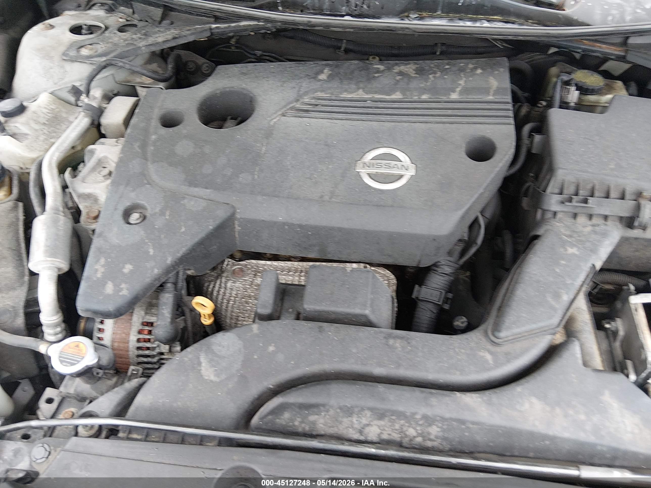 2014 Nissan Altima 2.5 S Silver vin: 1N4AL3AP1EC429734