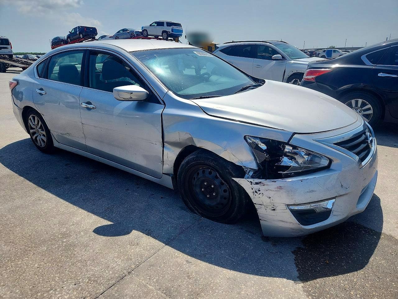 2014 Nissan Altima 2.5 Silver vin: 1N4AL3AP1EC903388