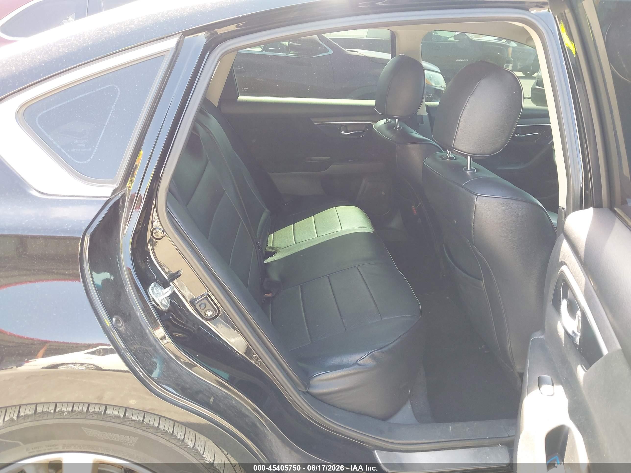2014 Nissan Altima 2.5 Sv Черный vin: 1N4AL3AP1EN207649