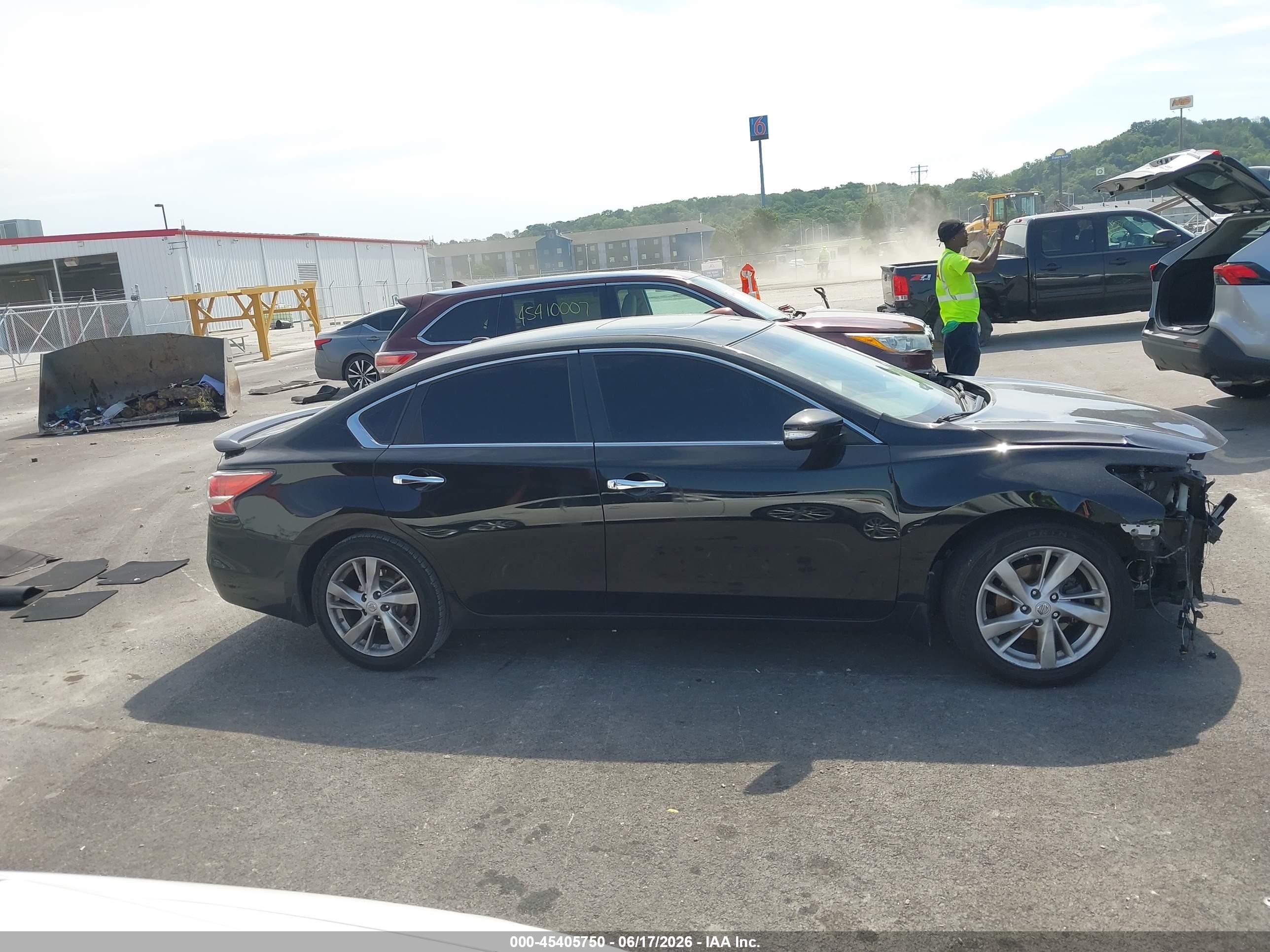 2014 Nissan Altima 2.5 Sv Черный vin: 1N4AL3AP1EN207649