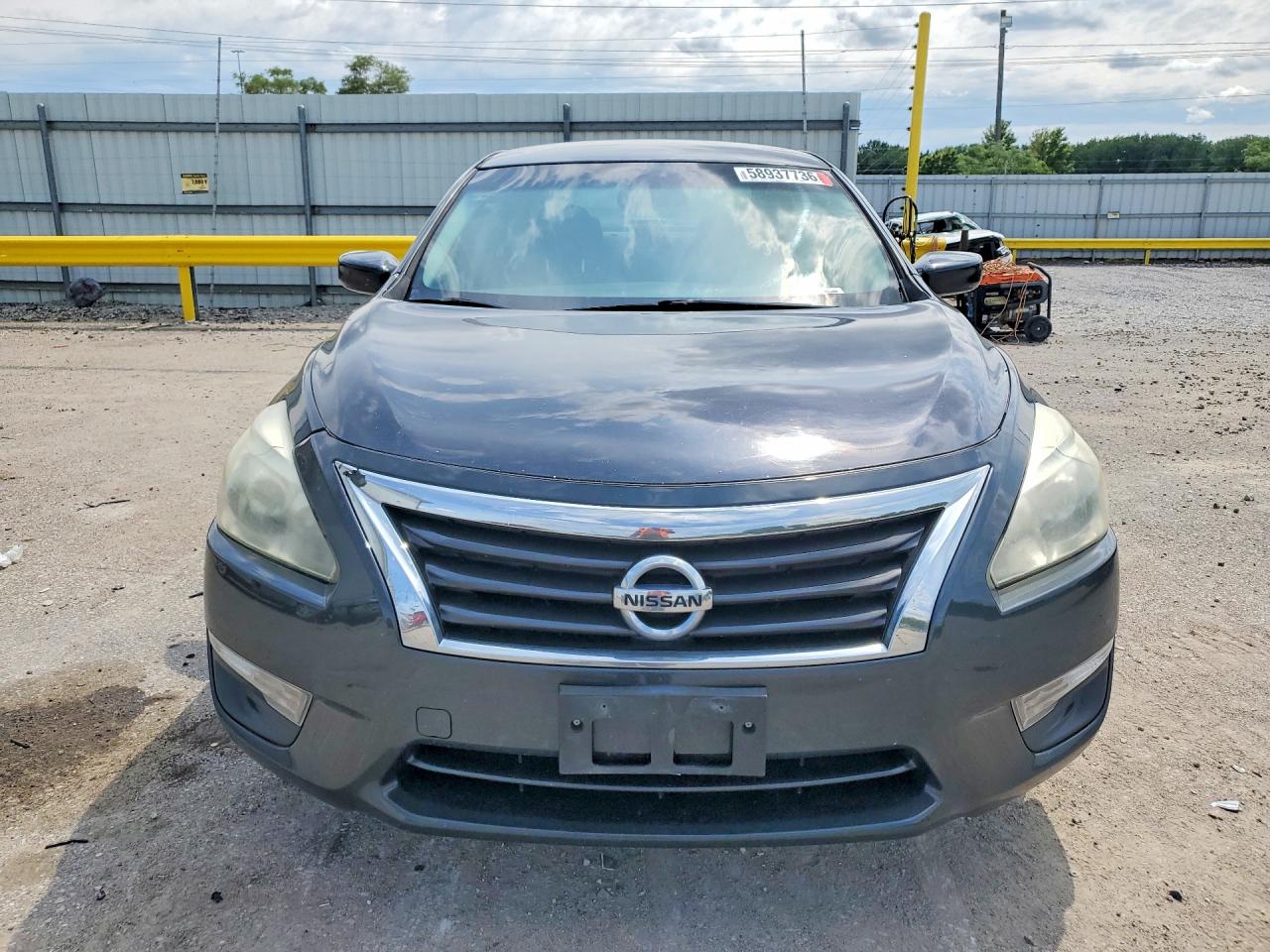2014 Nissan Altima 2.5 Charcoal vin: 1N4AL3AP1EN212155