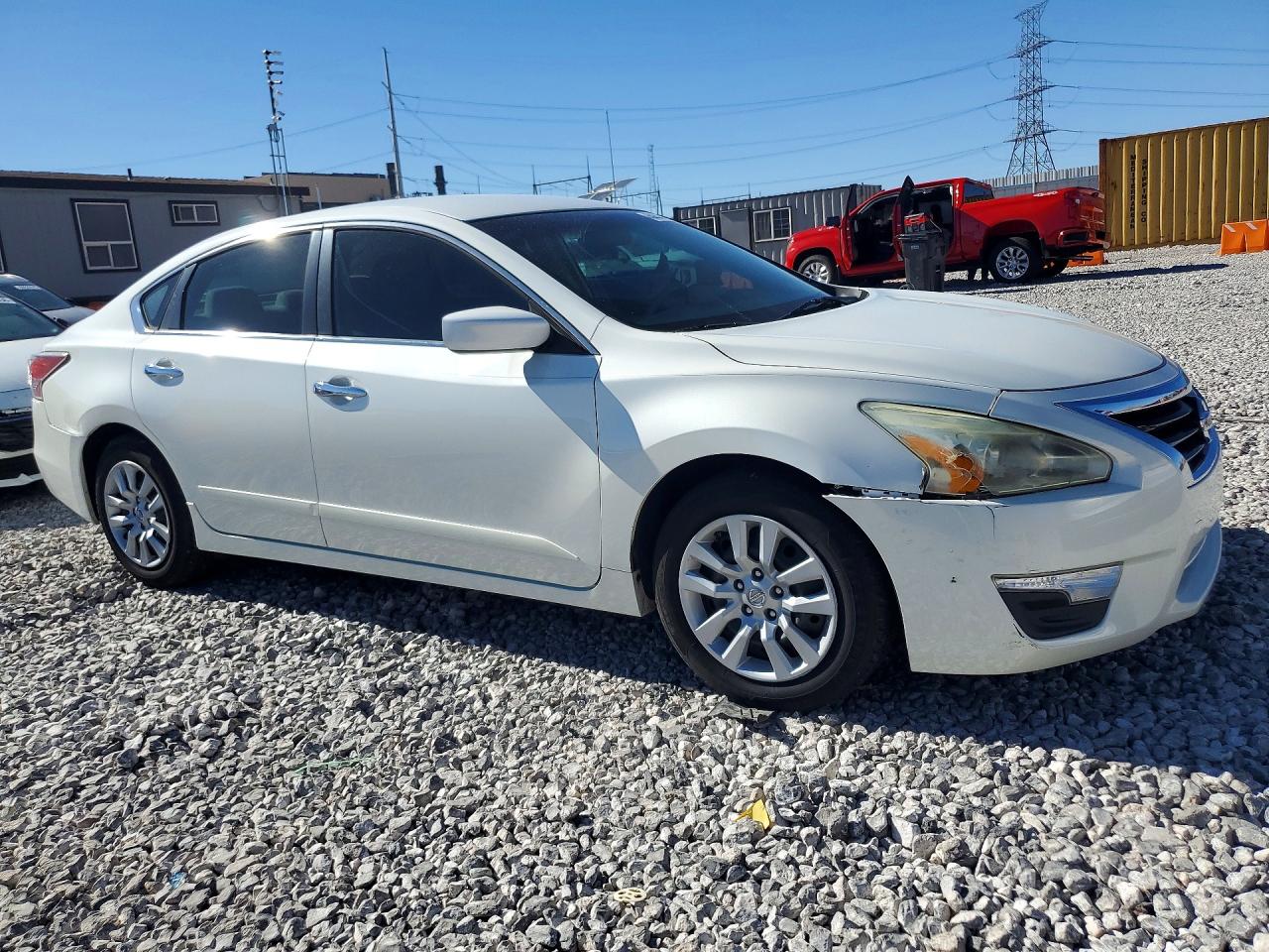 2014 Nissan Altima Белый vin: 1N4AL3AP1EN226413