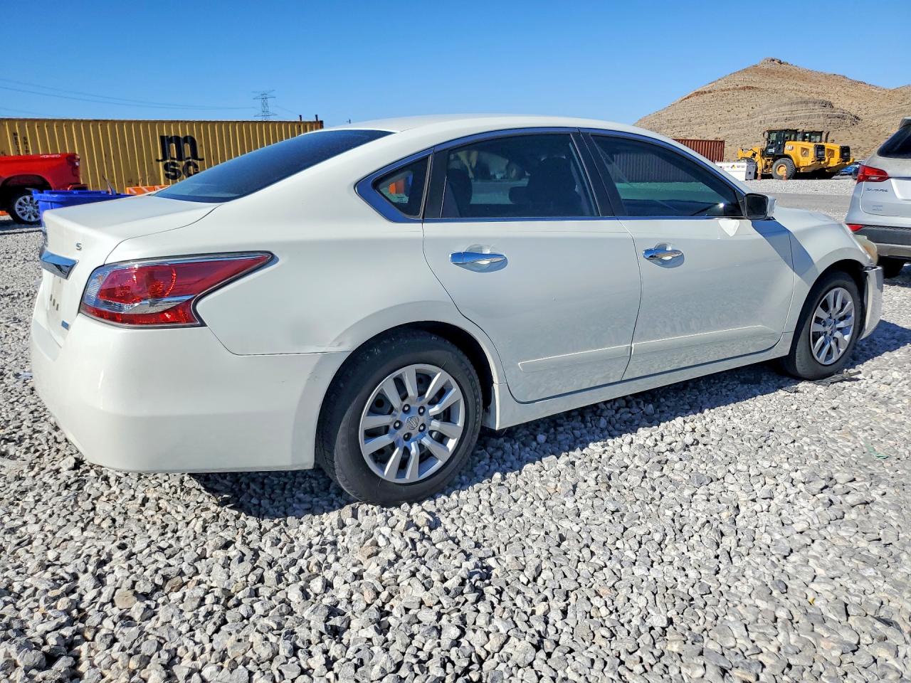 2014 Nissan Altima Белый vin: 1N4AL3AP1EN226413