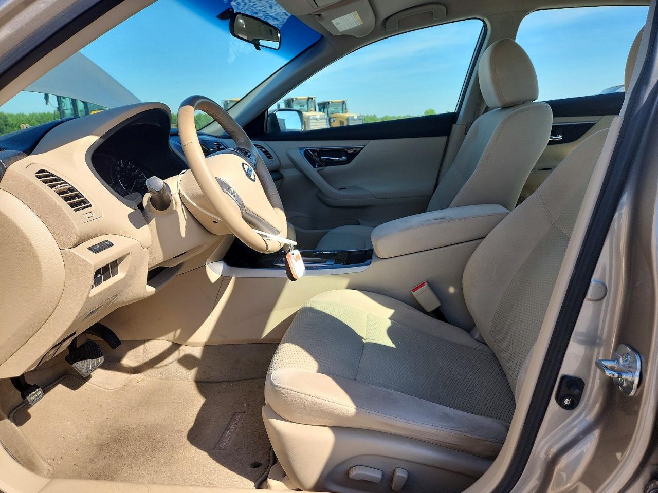 2014 Nissan Altima 2.5 Sv Бежевый vin: 1N4AL3AP1EN227836