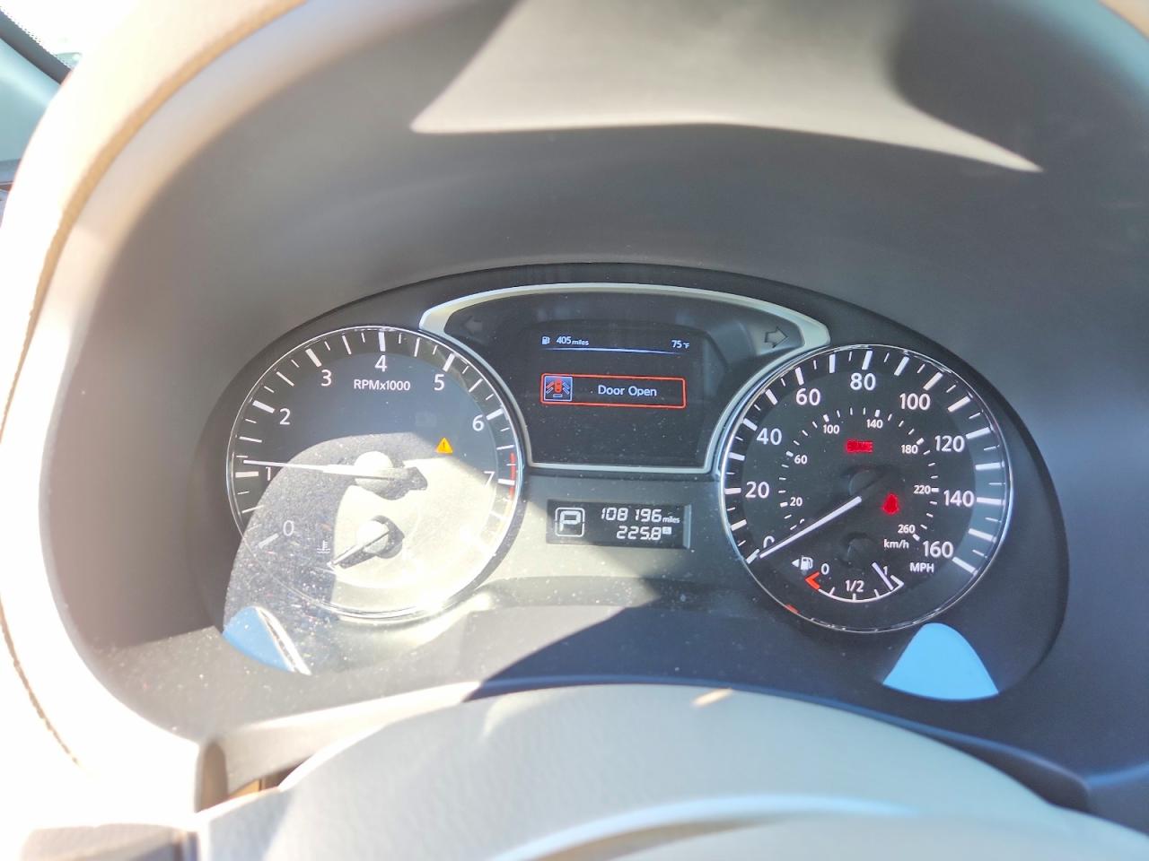 2014 Nissan Altima 2.5 Sv Бежевый vin: 1N4AL3AP1EN227836