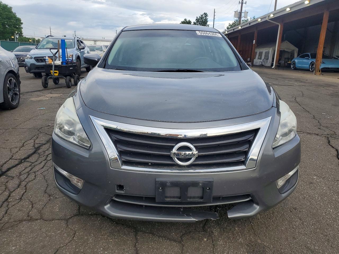 2014 Nissan Altima 2.5 S Серый vin: 1N4AL3AP1EN237329