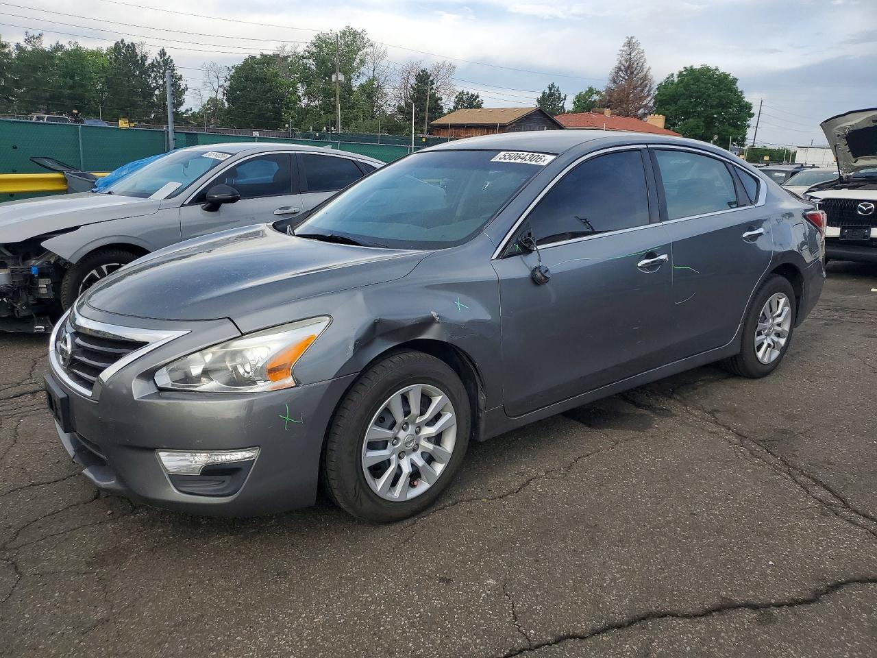 2014 Nissan Altima 2.5 S Серый vin: 1N4AL3AP1EN237329