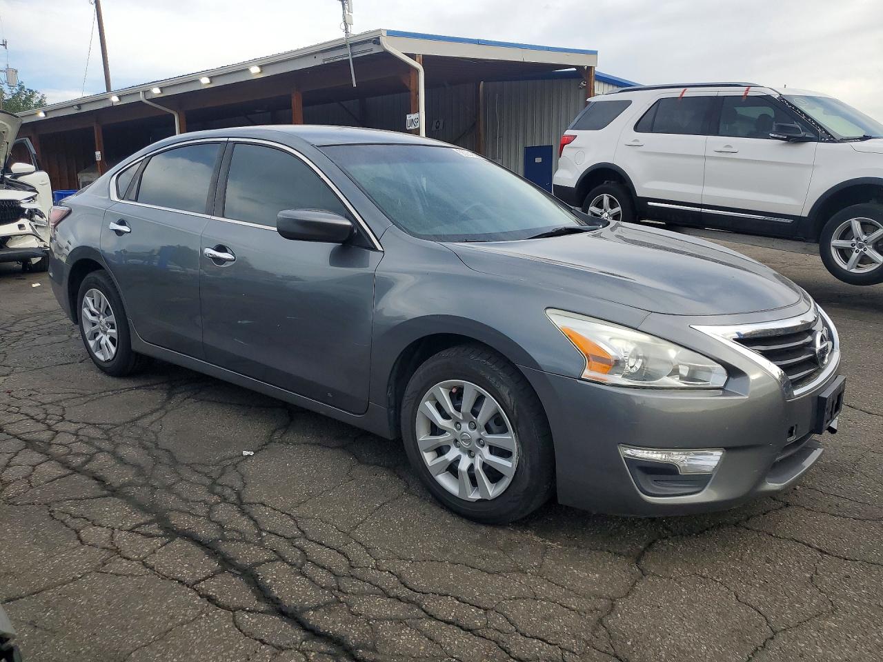 2014 Nissan Altima 2.5 S Серый vin: 1N4AL3AP1EN237329