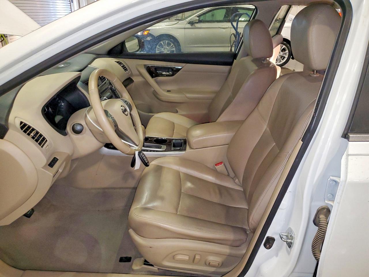 2014 Nissan Altima 2.5 Sl Белый vin: 1N4AL3AP1EN237718