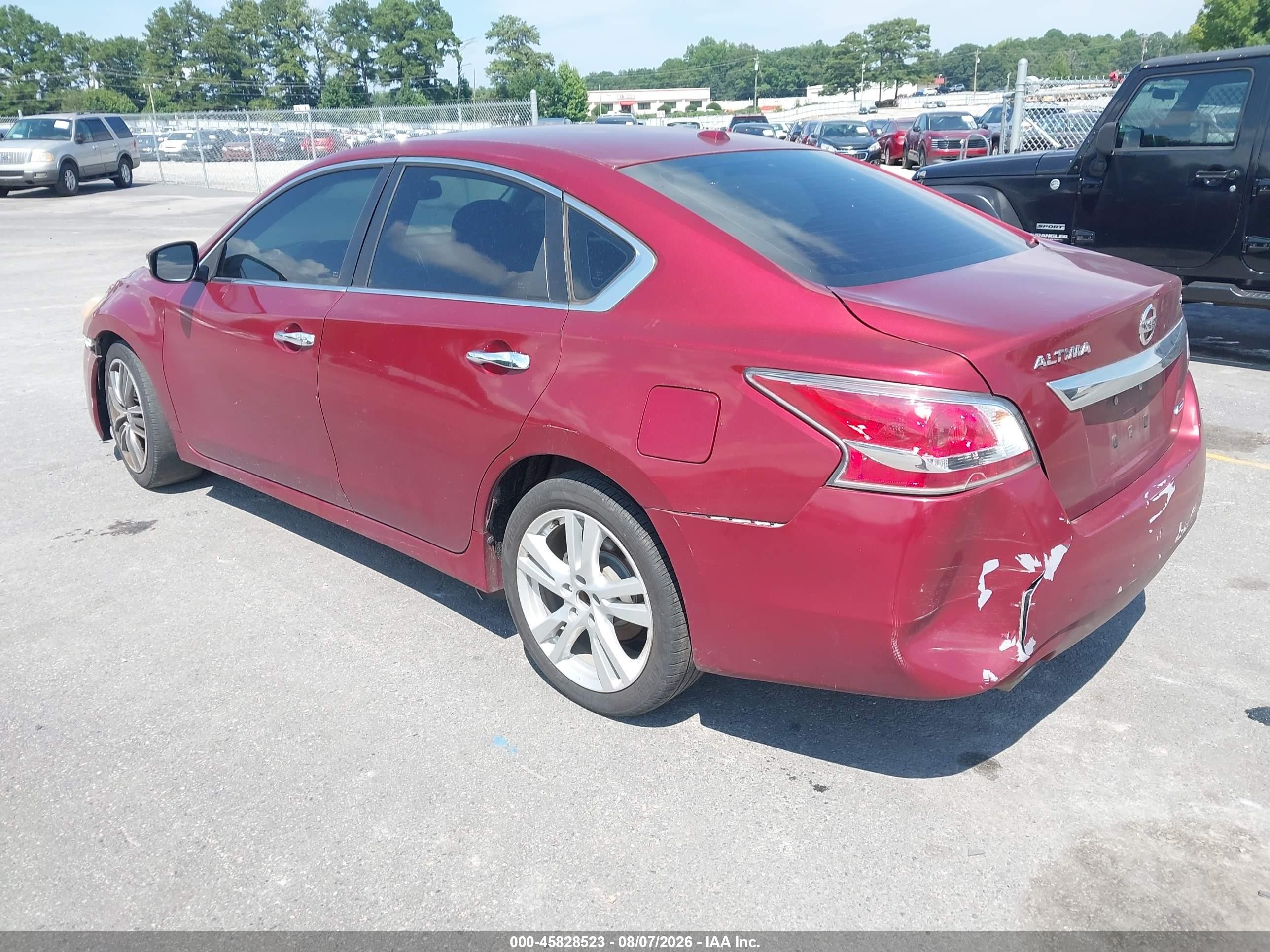 2014 Nissan Altima 2.5 Sv Red vin: 1N4AL3AP1EN240621