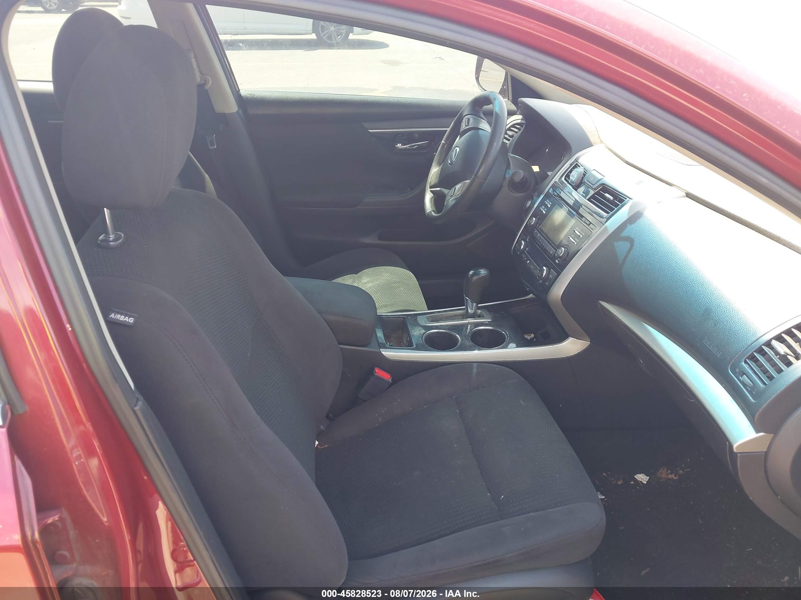 2014 Nissan Altima 2.5 Sv Red vin: 1N4AL3AP1EN240621