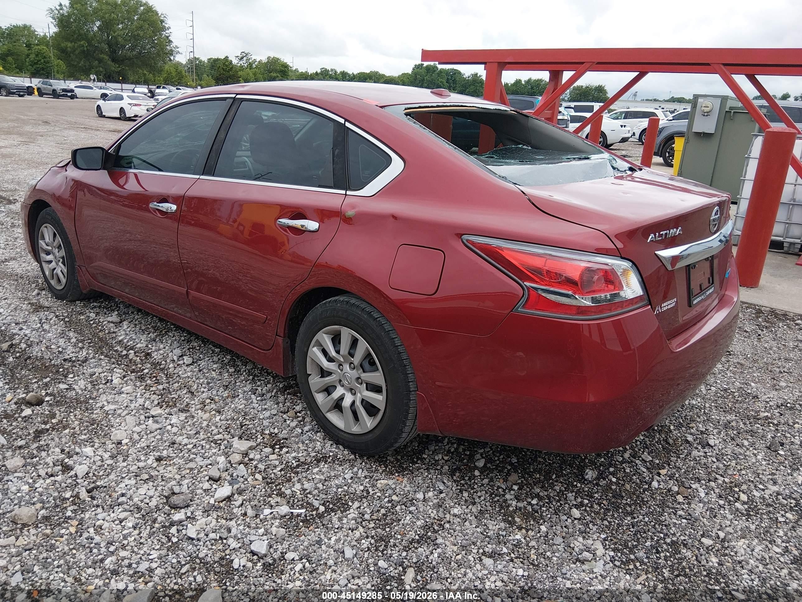 2014 Nissan Altima 2.5 S Red vin: 1N4AL3AP1EN253093
