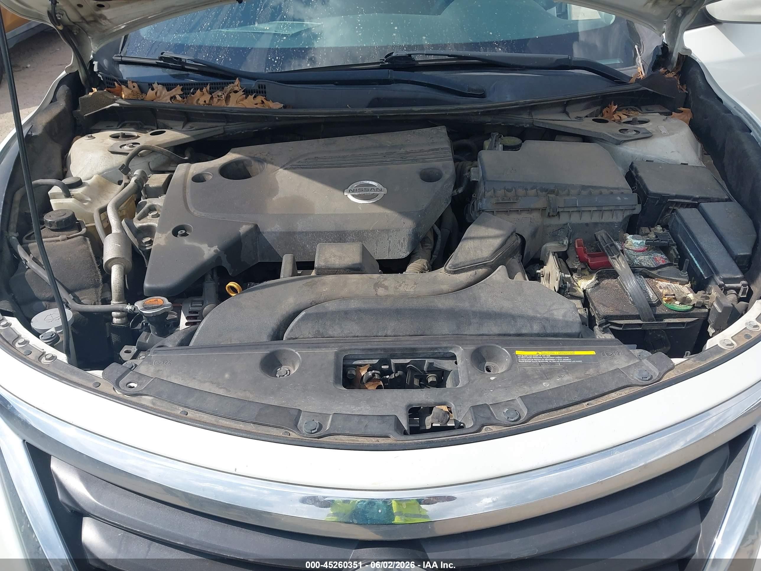 2014 Nissan Altima 2.5 S White vin: 1N4AL3AP1EN254745