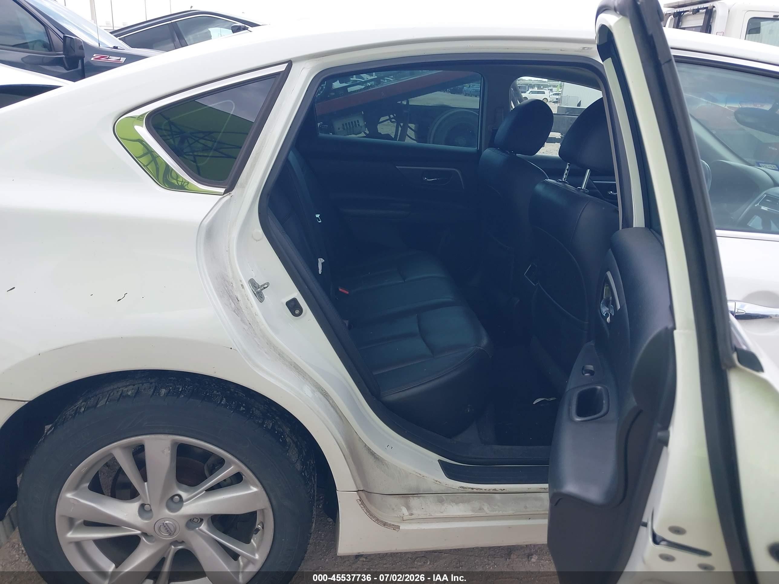2014 Nissan Altima 2.5 Sl White vin: 1N4AL3AP1EN336068