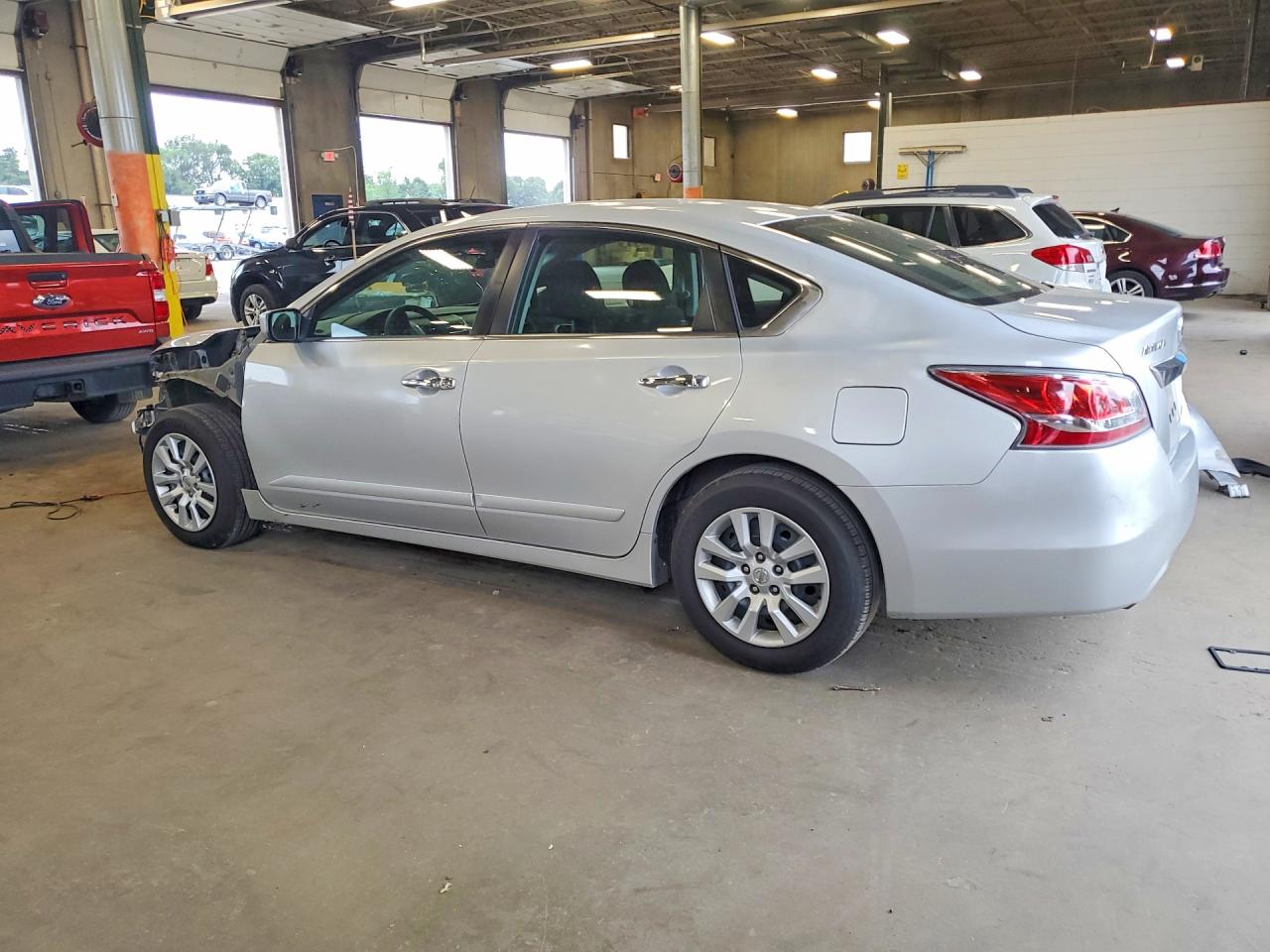 2014 Nissan Altima 2.5 S Silver vin: 1N4AL3AP1EN341920