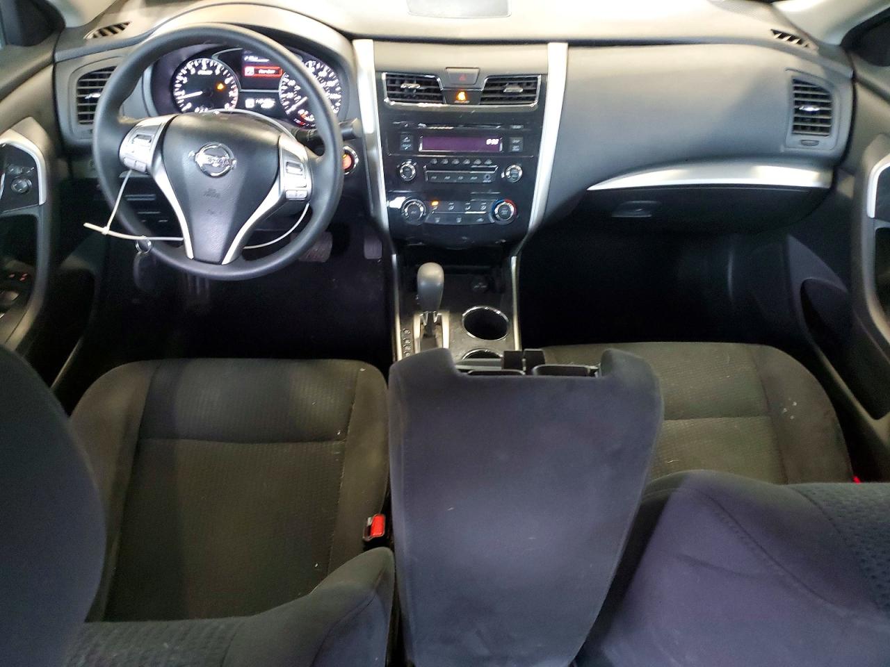 2014 Nissan Altima 2.5 S Silver vin: 1N4AL3AP1EN341920