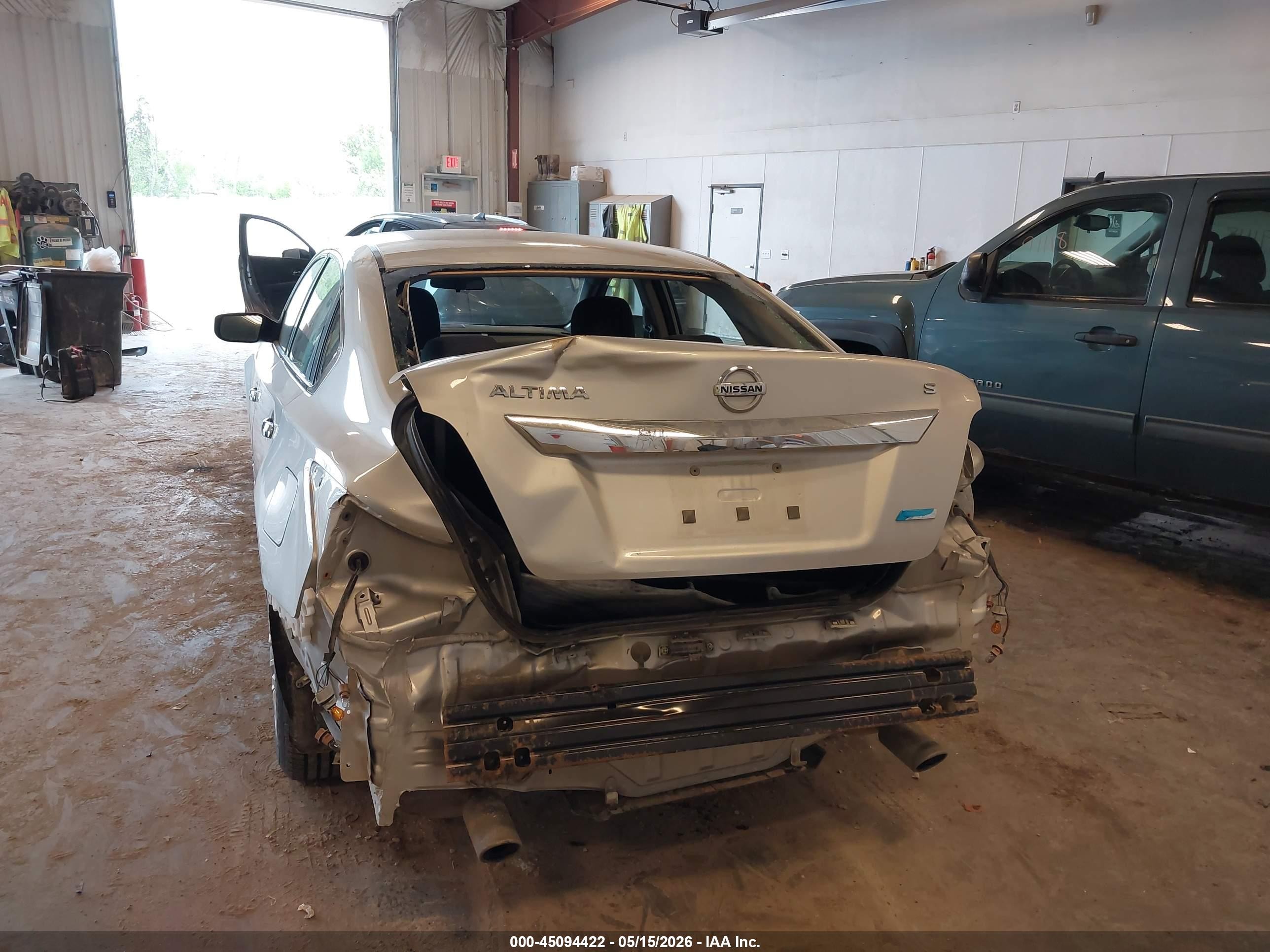 2014 Nissan Altima 2.5/2.5 S/2.5 Sl/2.5 Sv Silver vin: 1N4AL3AP1EN352223