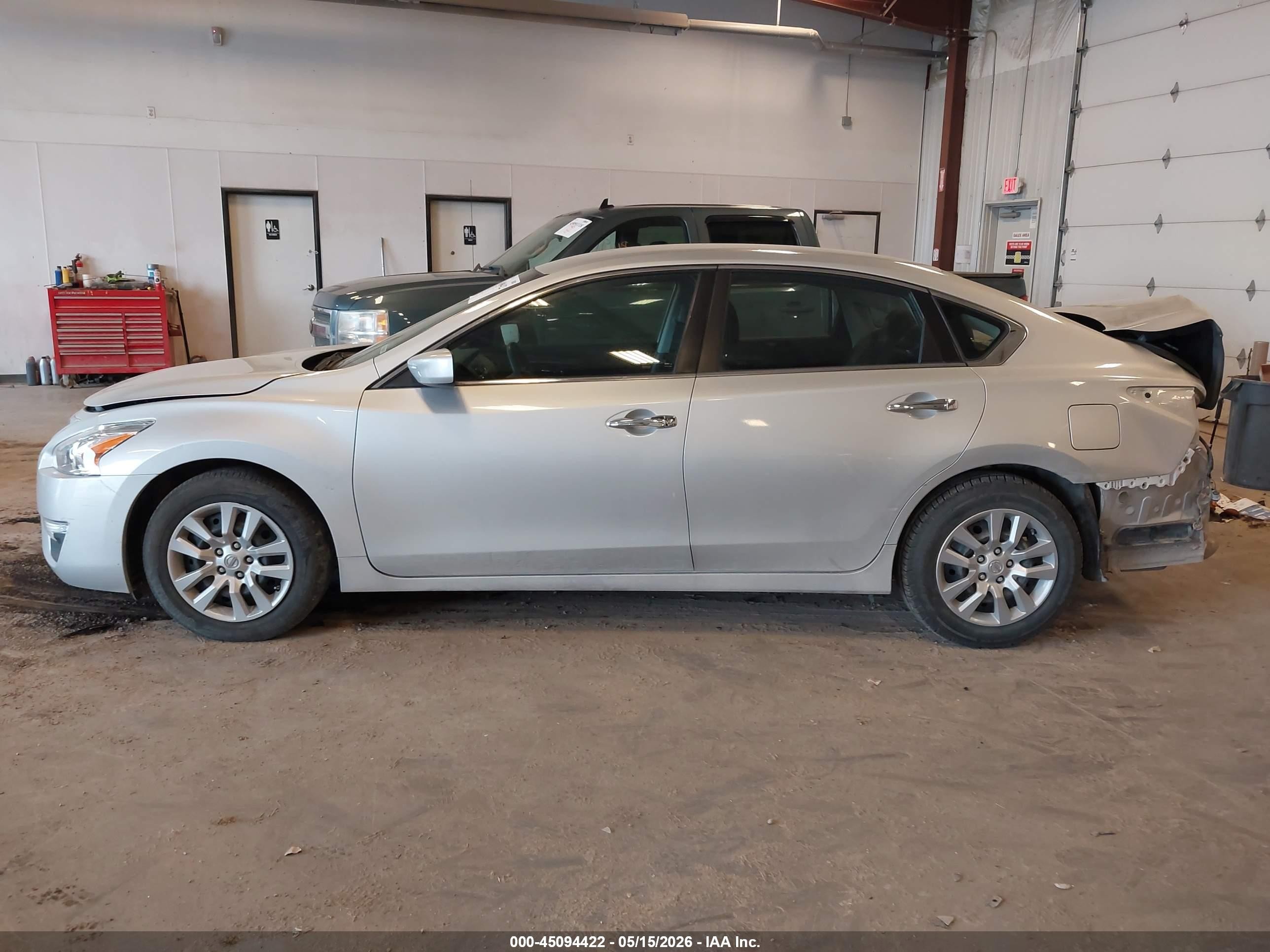 2014 Nissan Altima 2.5/2.5 S/2.5 Sl/2.5 Sv Silver vin: 1N4AL3AP1EN352223