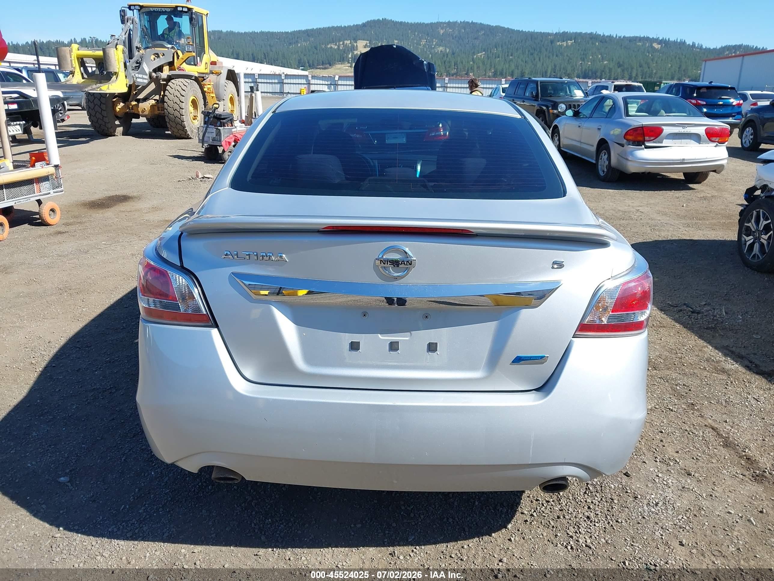 2014 Nissan Altima 2.5 S Silver vin: 1N4AL3AP1EN371242