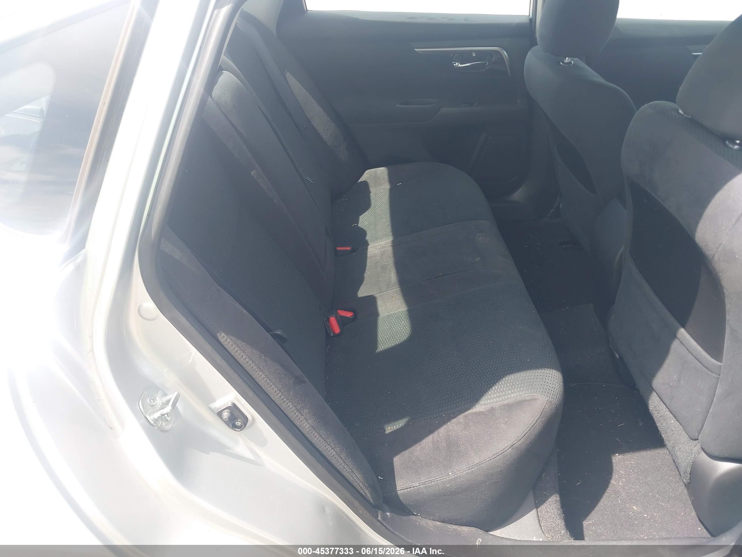 2014 Nissan Altima 2.5 S Серебряный vin: 1N4AL3AP1EN376618