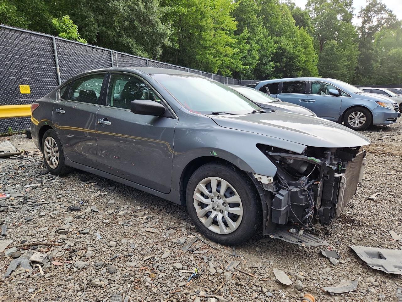2014 Nissan Altima 2.5 S Gray vin: 1N4AL3AP1EN378658