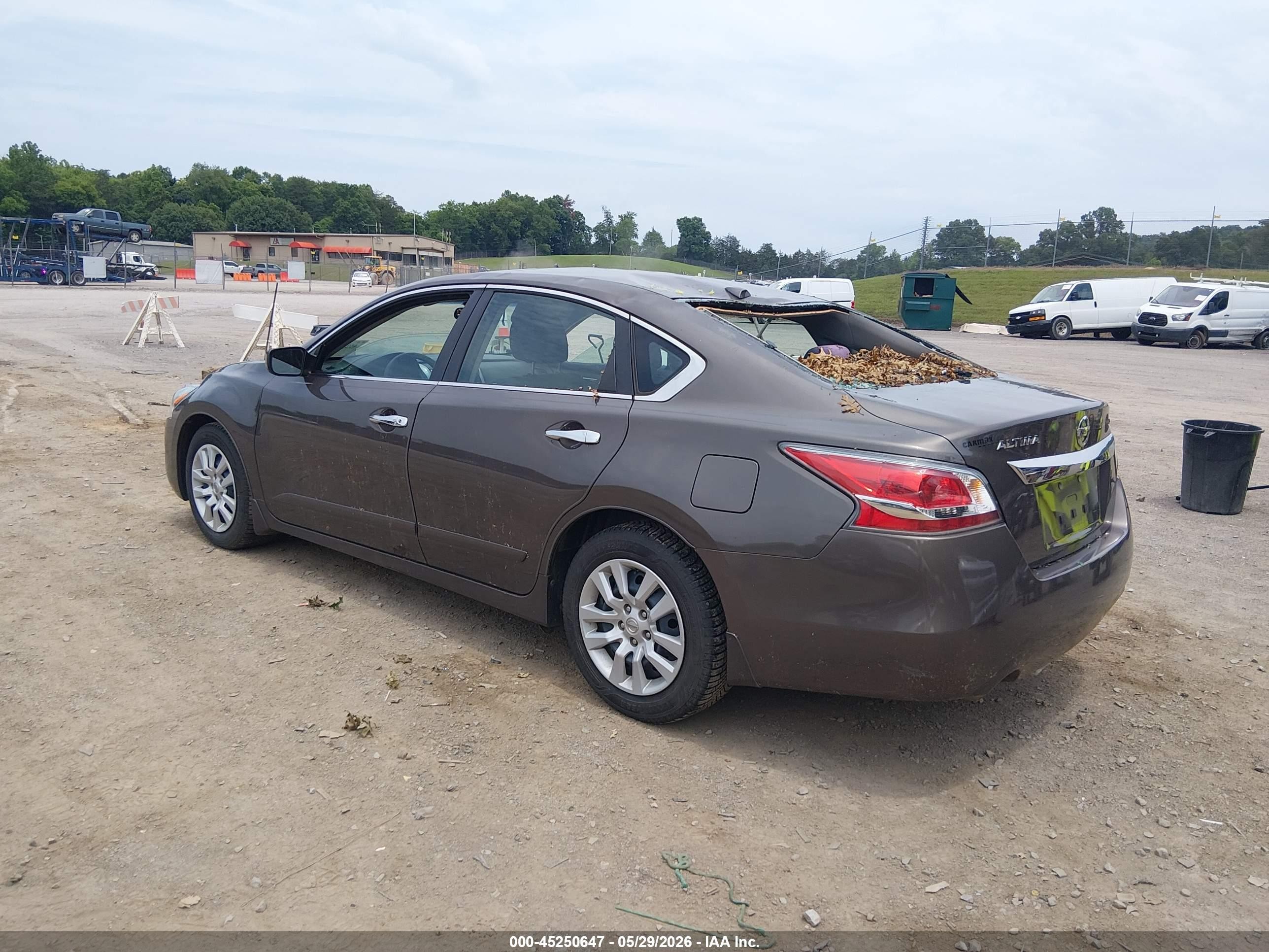 2015 Nissan Altima 2.5 S Brown vin: 1N4AL3AP1FC108472