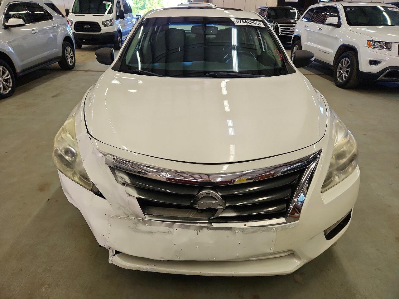 2015 Nissan Altima 2.5 Sv White vin: 1N4AL3AP1FC117298
