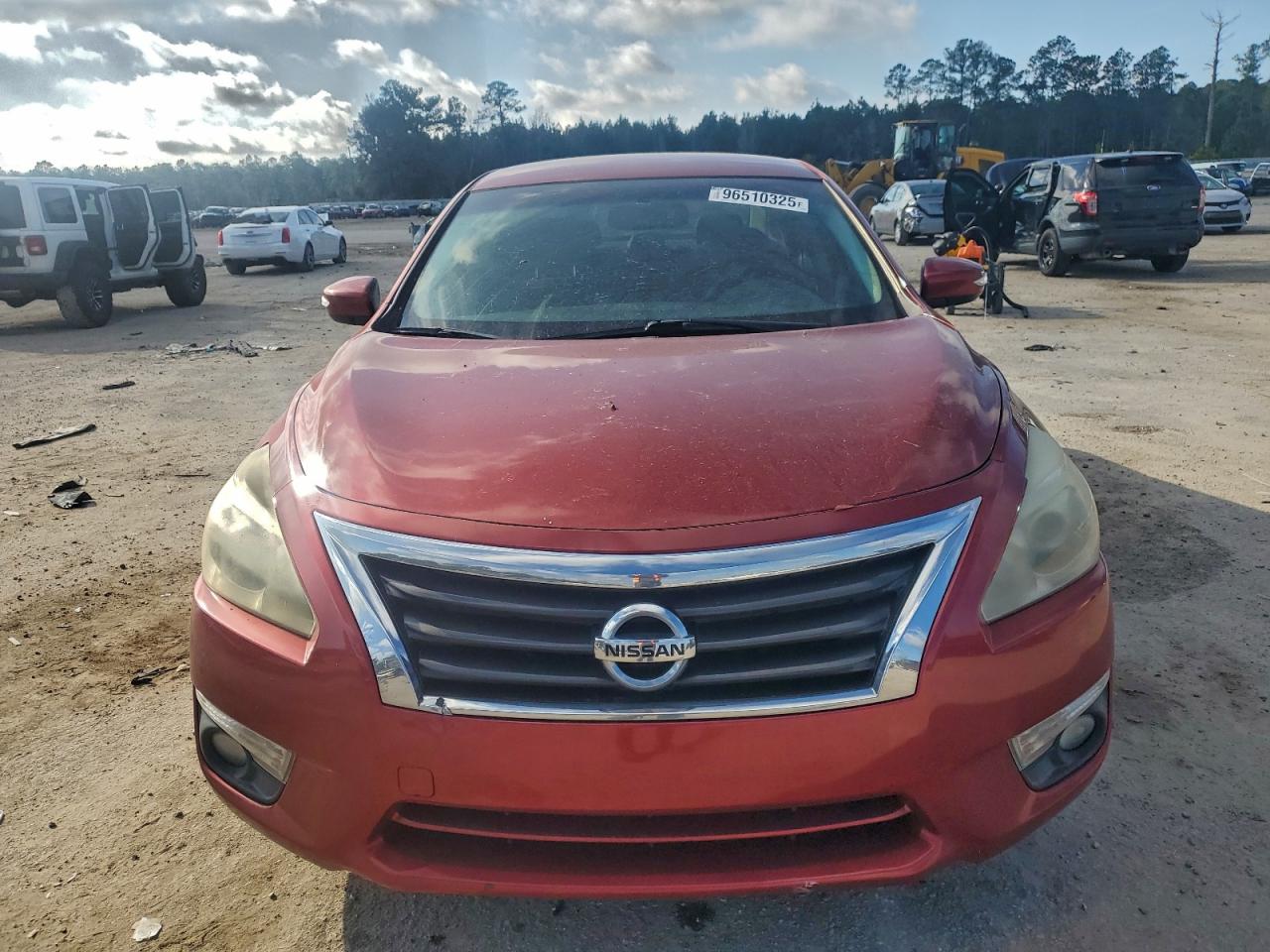 2015 Nissan Altima 2.5 Красный vin: 1N4AL3AP1FC134795