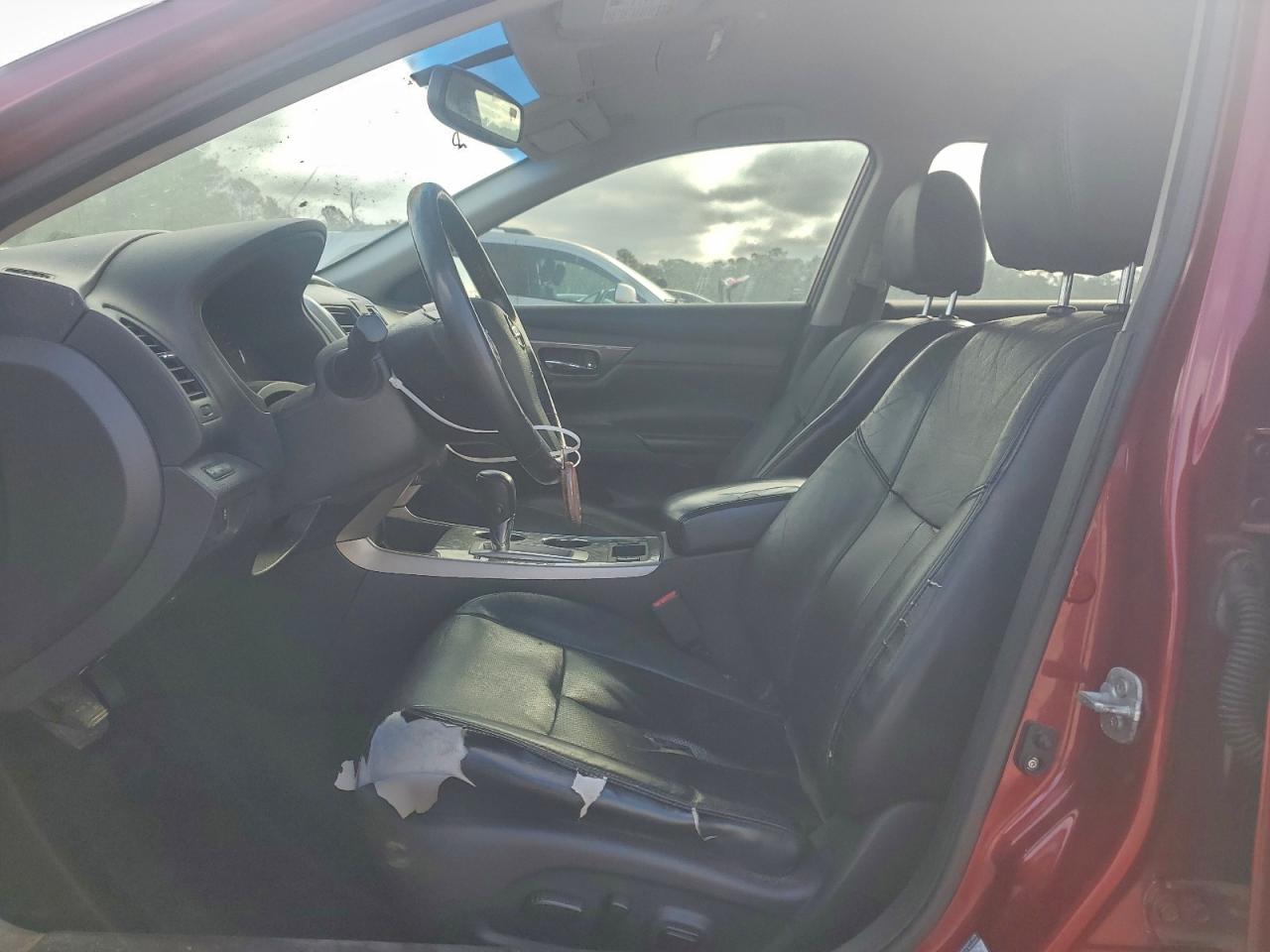 2015 Nissan Altima 2.5 Красный vin: 1N4AL3AP1FC134795