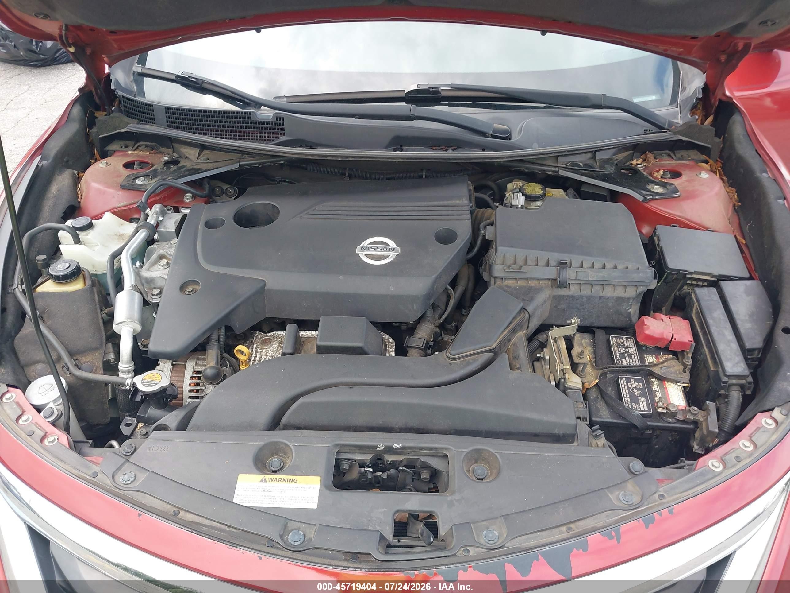 2015 Nissan Altima 2.5 S Red vin: 1N4AL3AP1FC145506