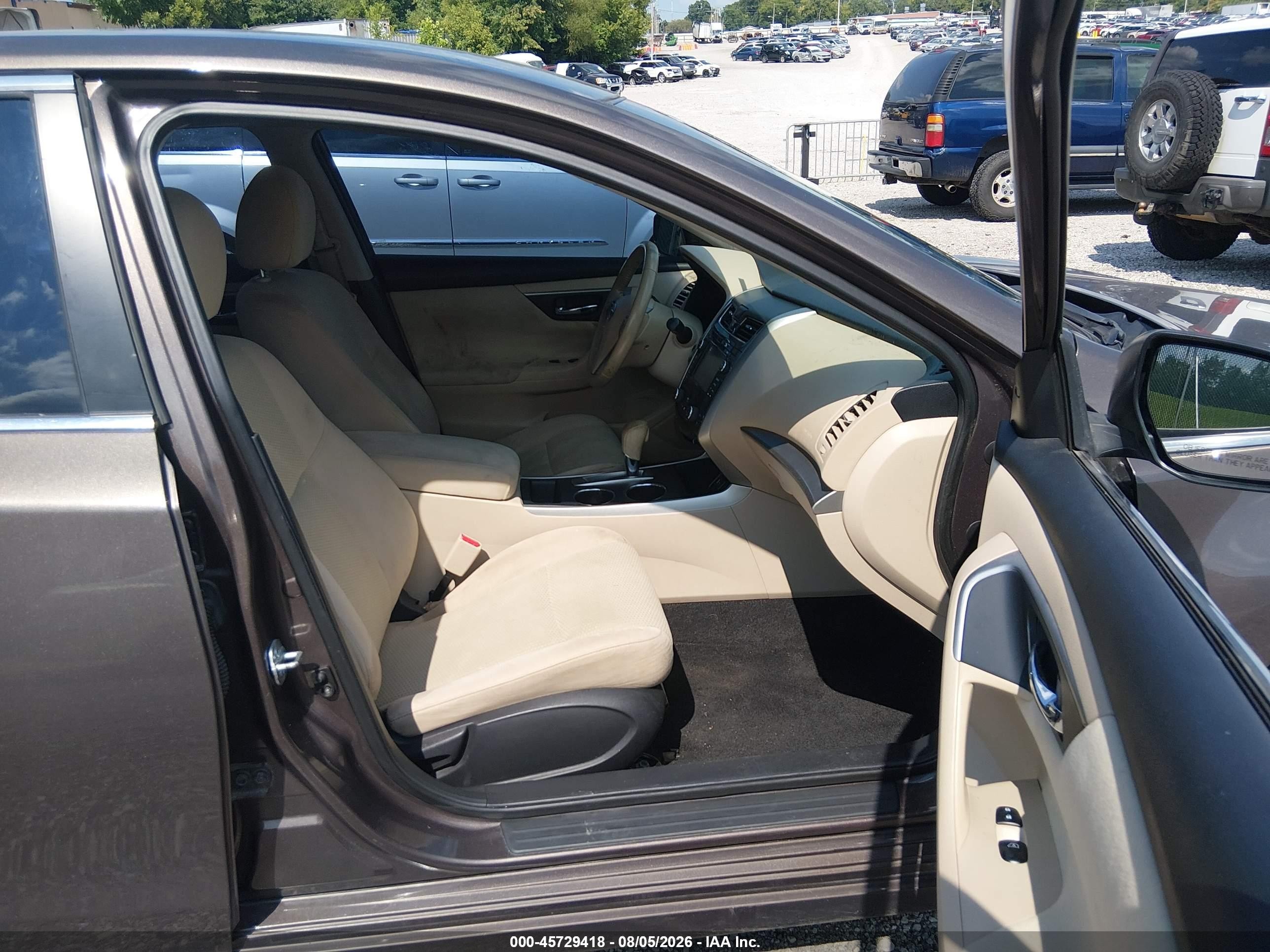 2015 Nissan Altima 2.5 Sv Brown vin: 1N4AL3AP1FC151970
