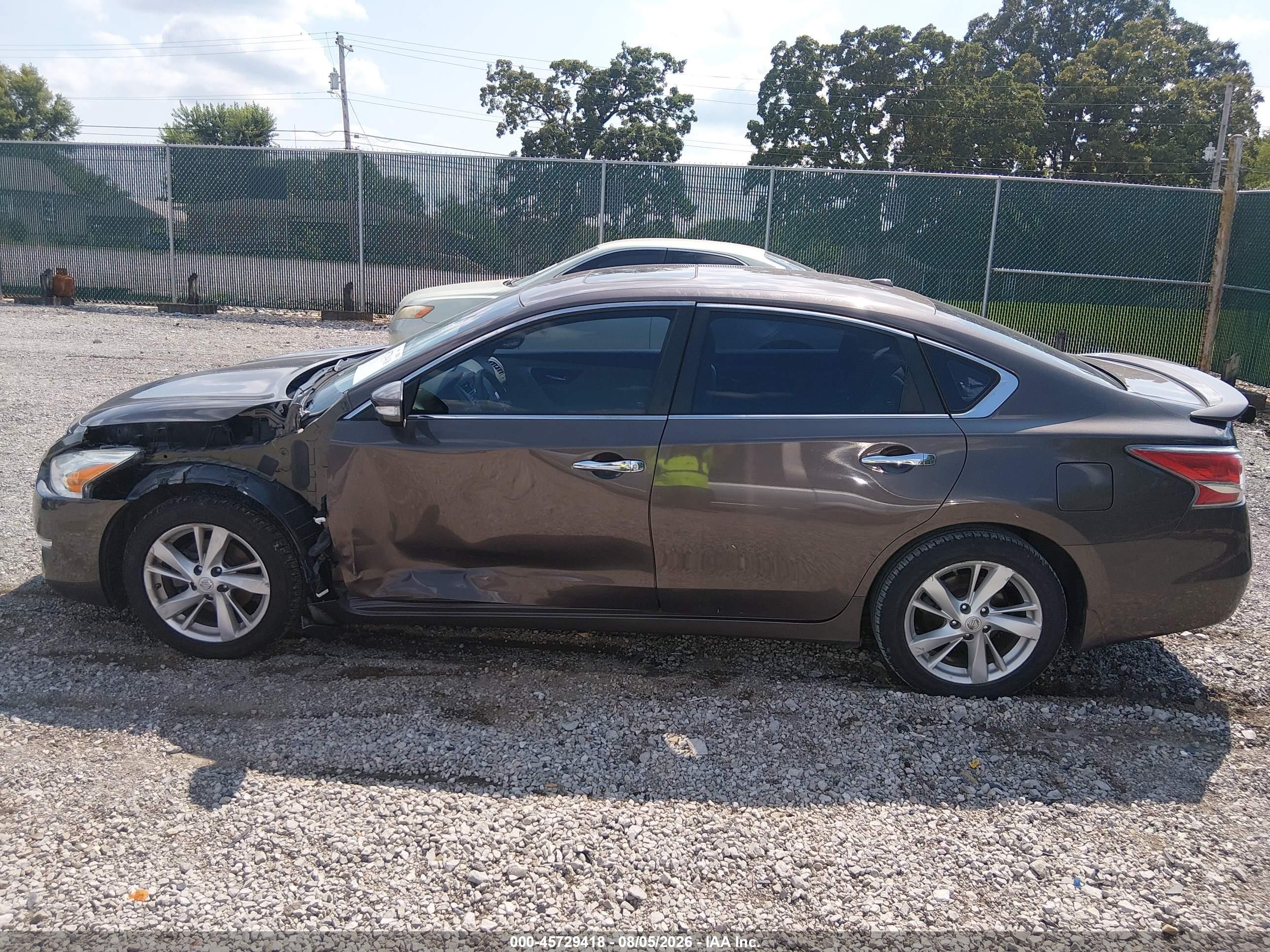 2015 Nissan Altima 2.5 Sv Brown vin: 1N4AL3AP1FC151970