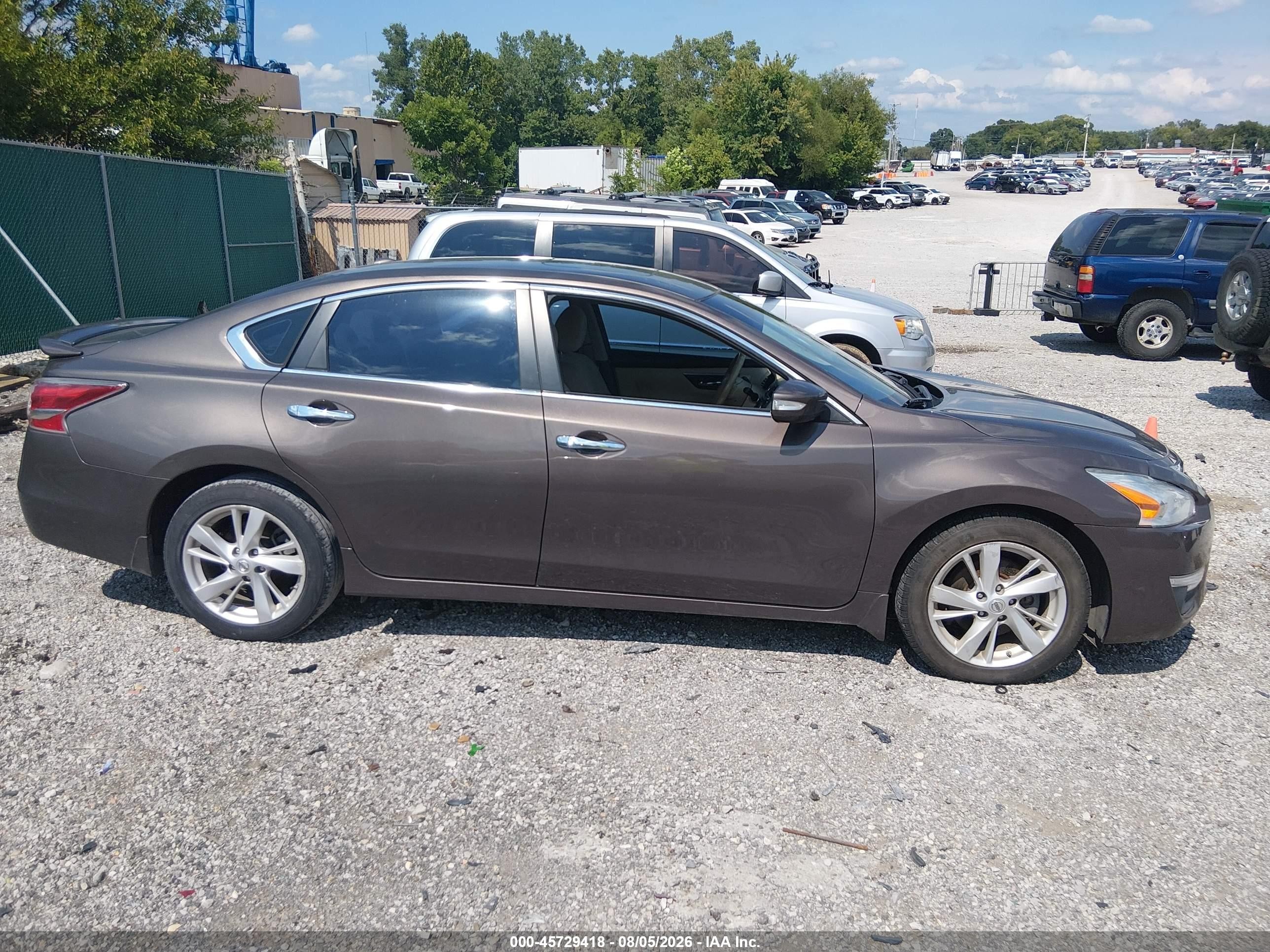 2015 Nissan Altima 2.5 Sv Brown vin: 1N4AL3AP1FC151970
